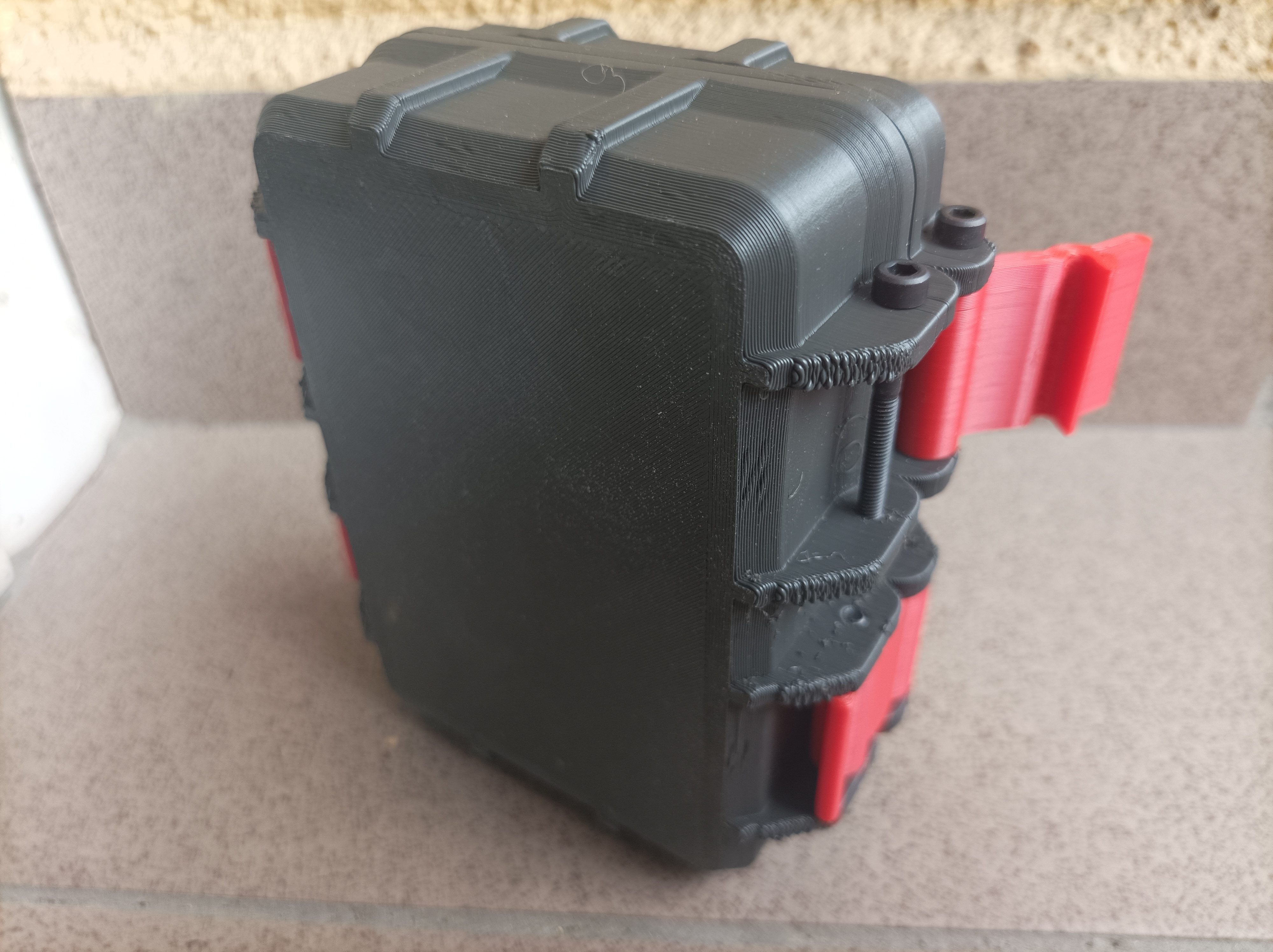 Stronger rugged box