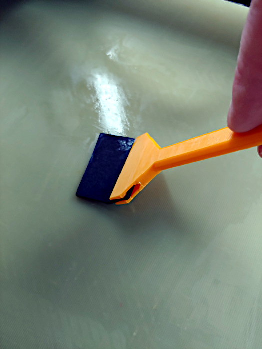 Brush for print bed, made of foam rubber / Druckbett-Pinsel aus Moosgummi