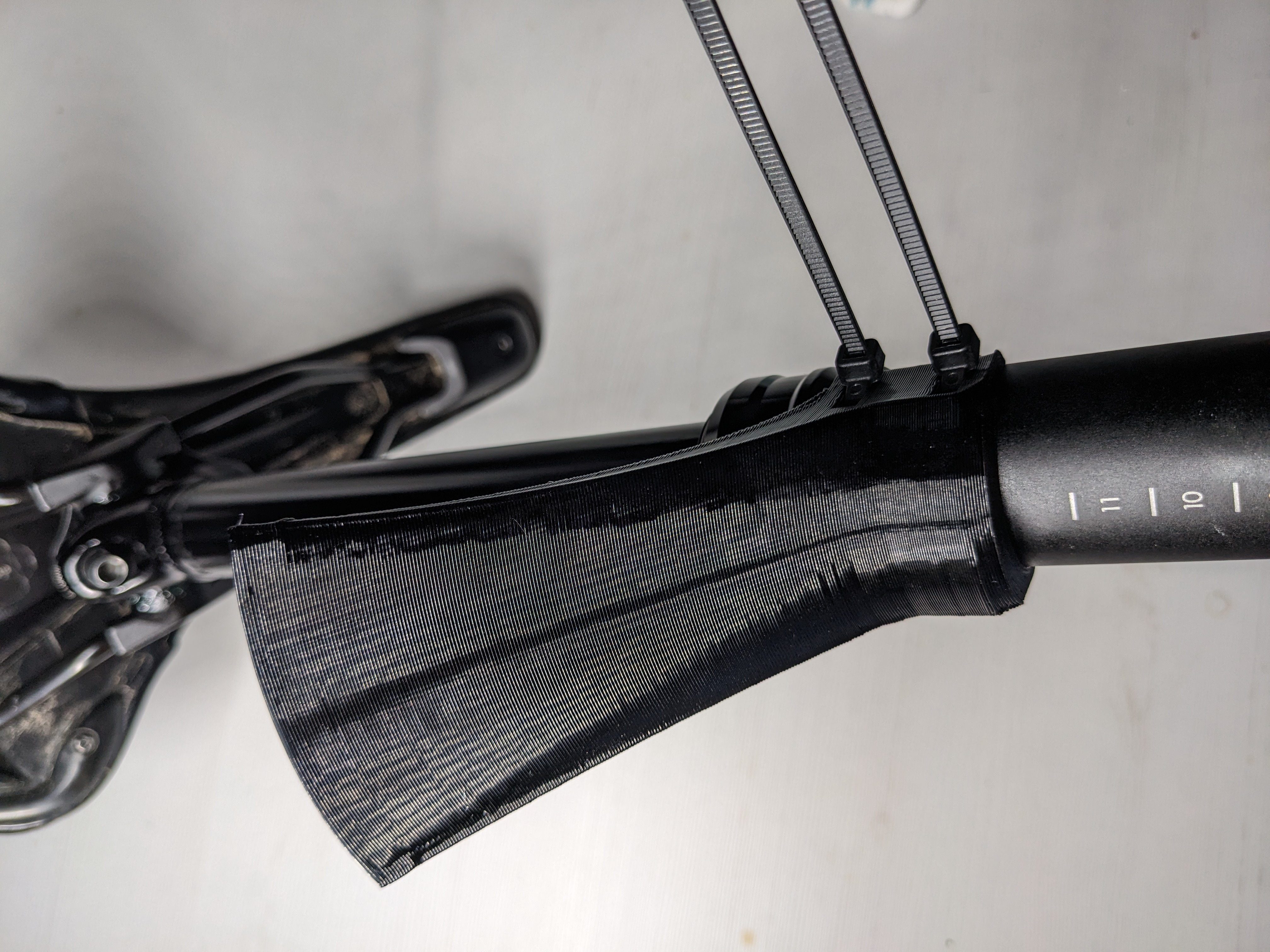 Miniatura 6 do modelo 3D Dropper Post Mud Guard