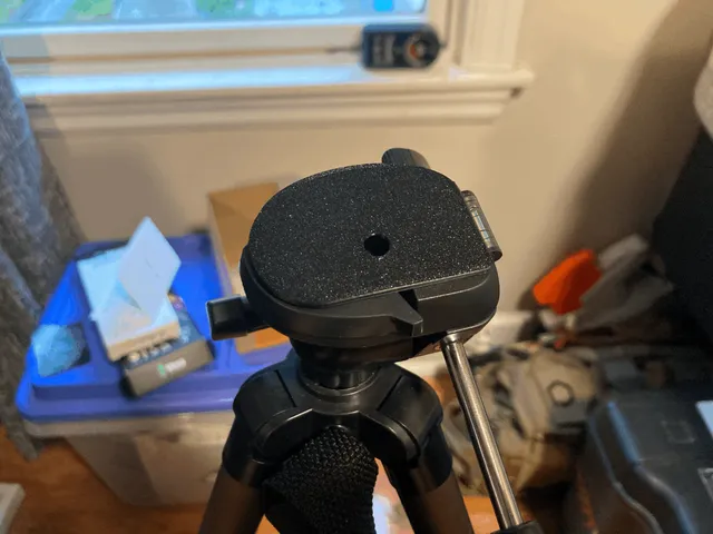 Amazon Basics 50 inch Tripod Insert