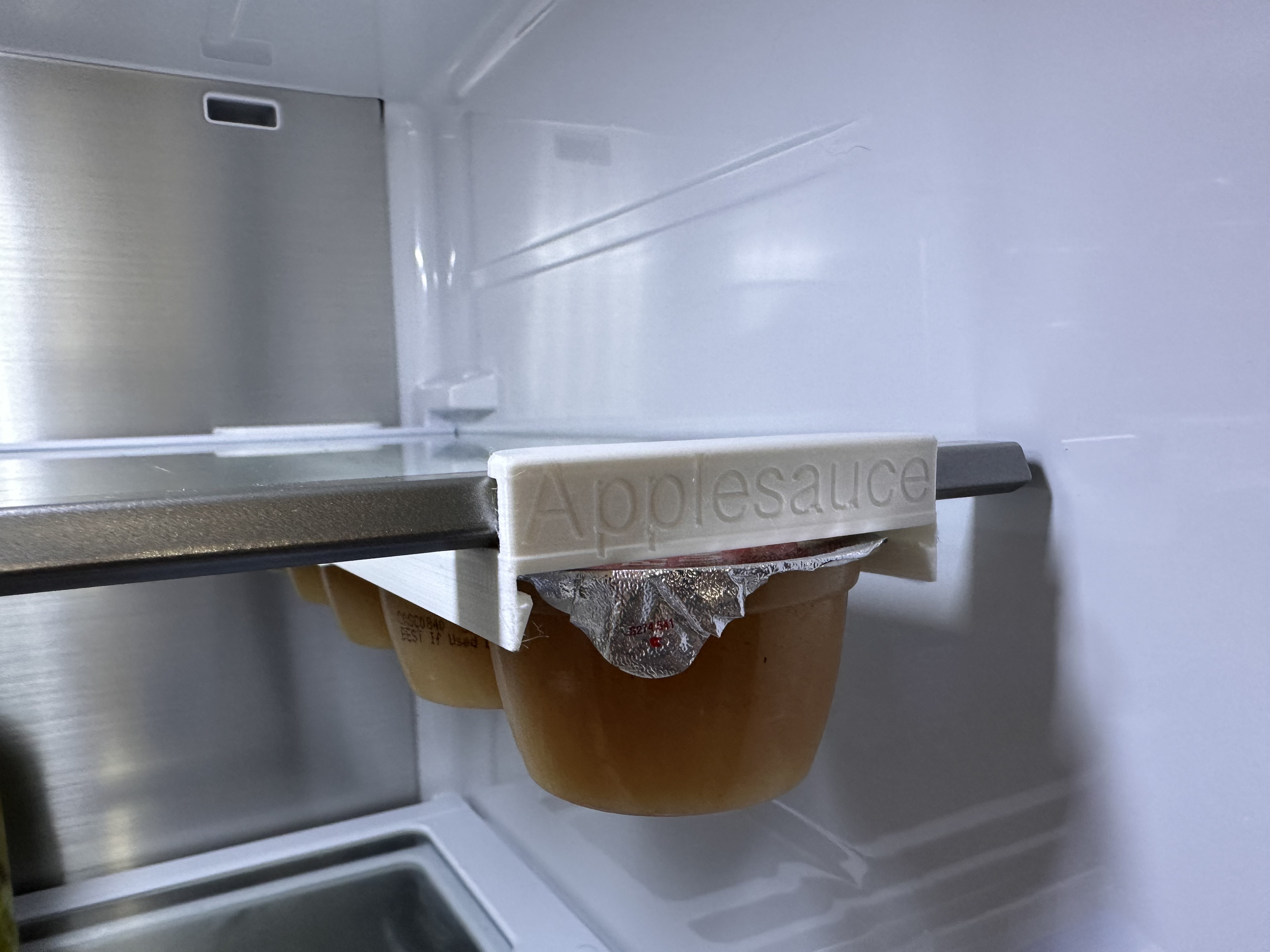 Fridge Under-Shelf Applesauce Cup Organizer