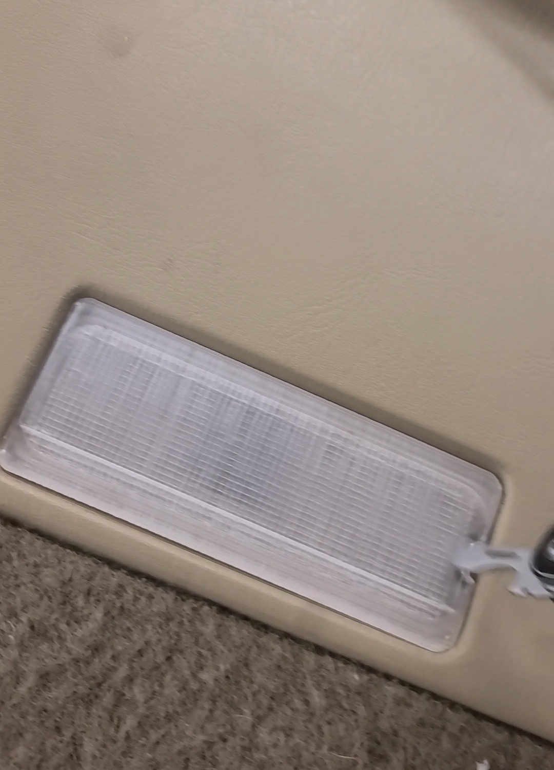 Ford Excursion courtesy light cover by Jordan McMinn Download free