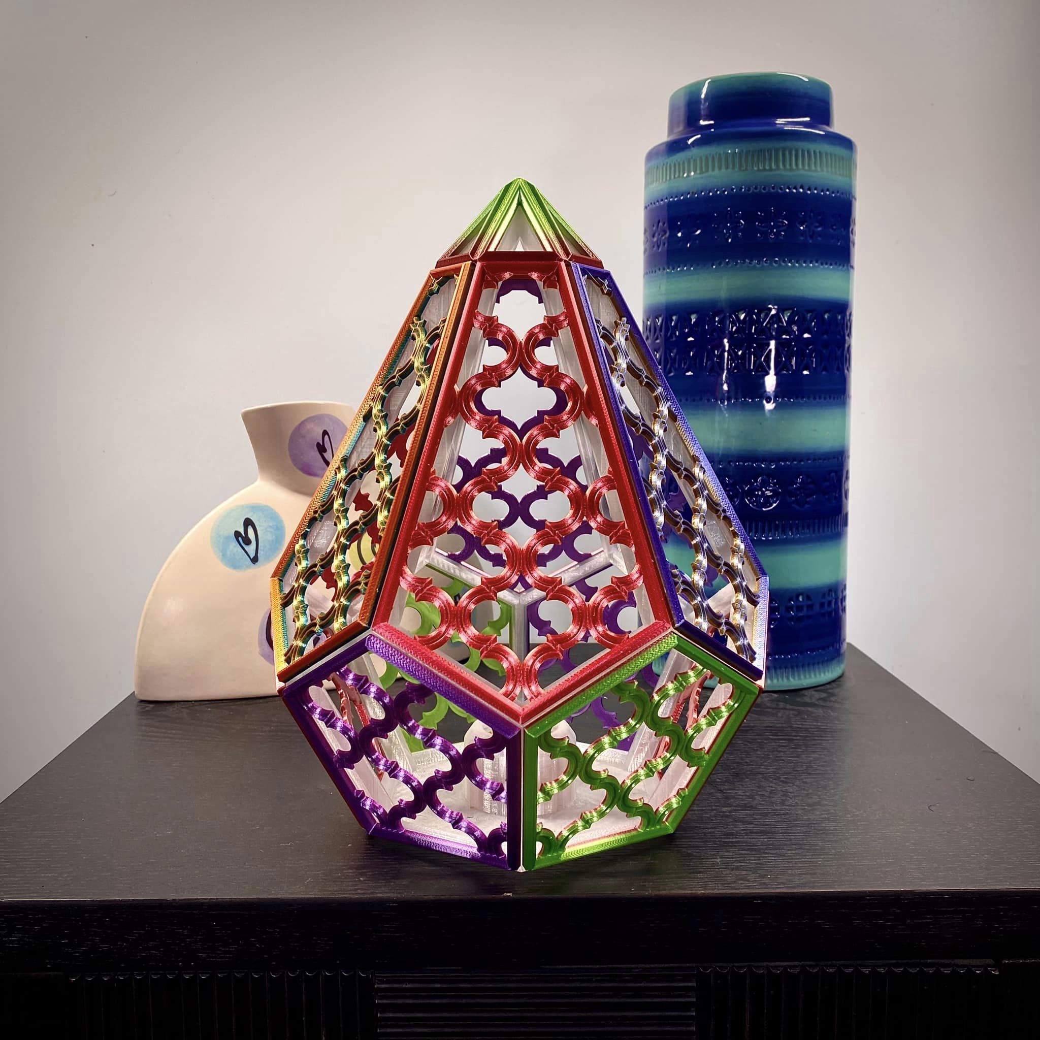 Arabesque Lamp von ChrisTheViolaNerd | Kostenloses STL-Modell ...