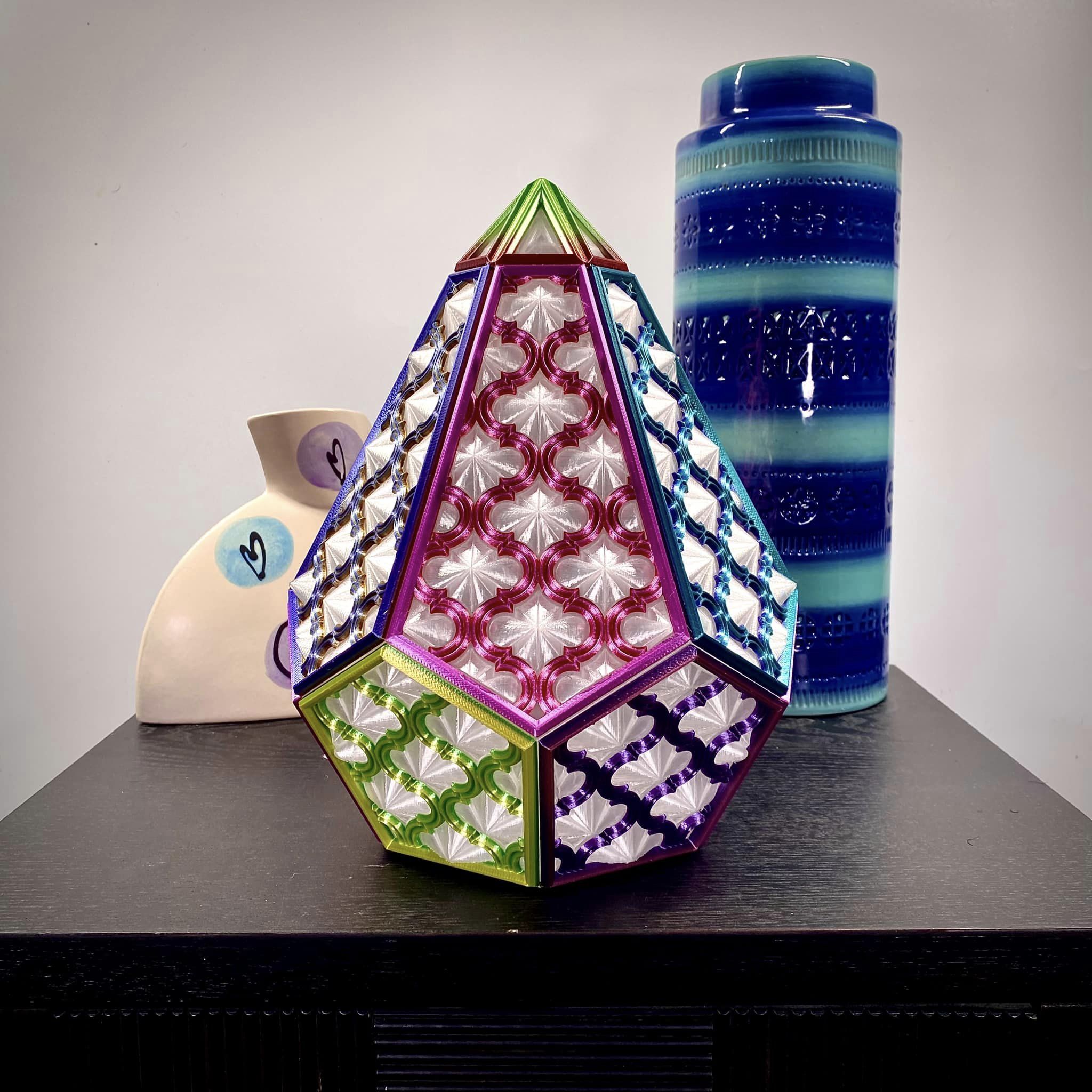 Arabesque Lamp von ChrisTheViolaNerd | Kostenloses STL-Modell ...