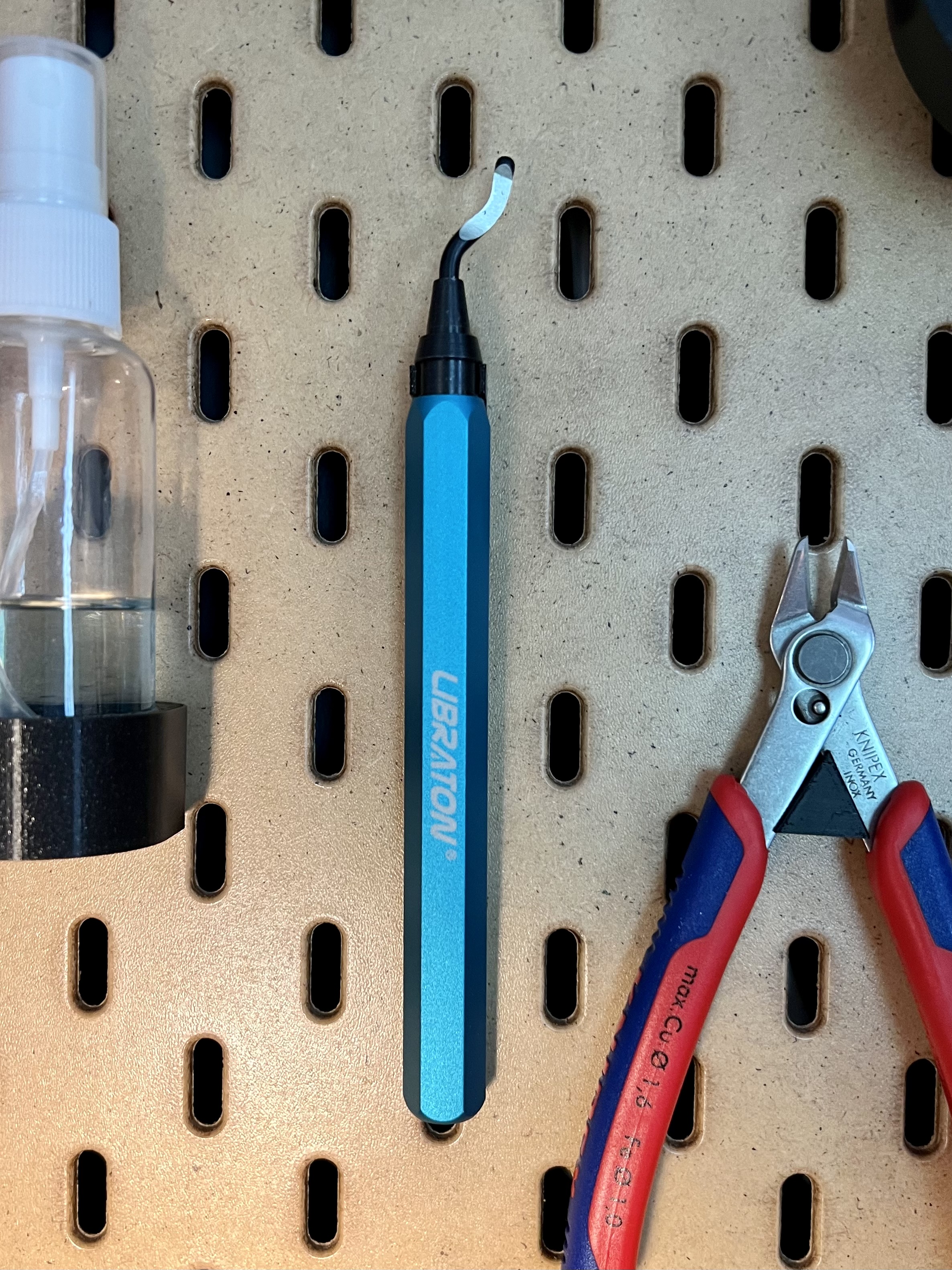 Skadis Deburring Tool holder -