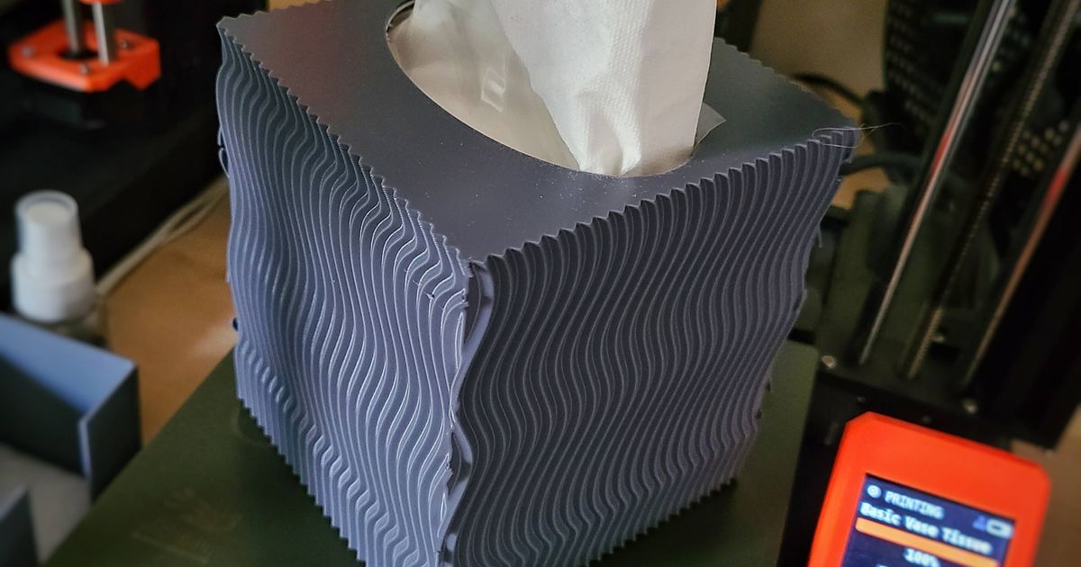 Wavy Tissue Box Cover, Vase Mode by Brian Zak Download free STL model