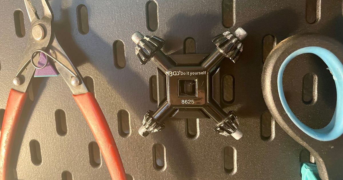 Skadis Chuck Key Holder / Bohrfutterschlüsselhalterung by yetzt