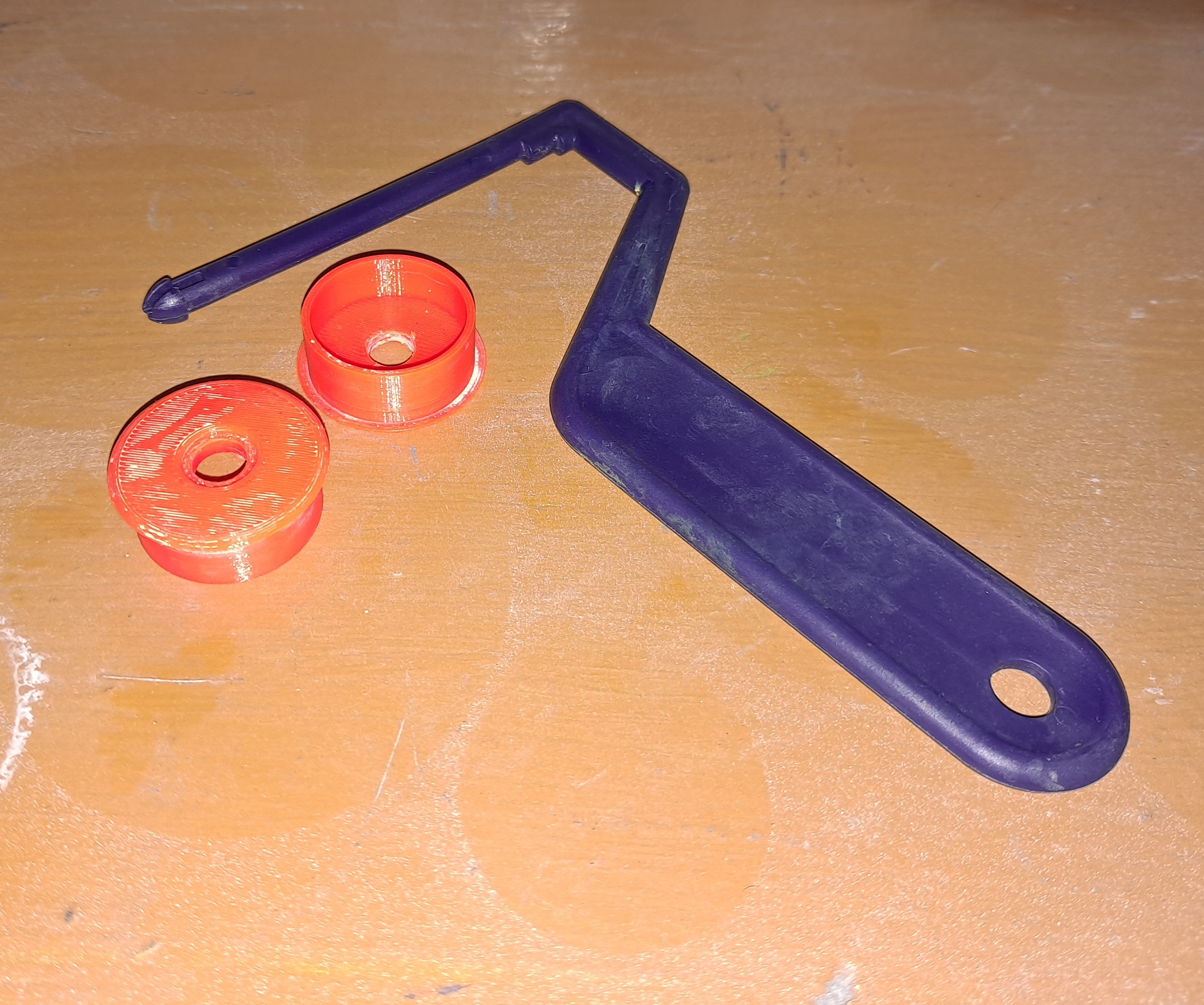 Mini paint roller end caps by BTuck Download free STL model