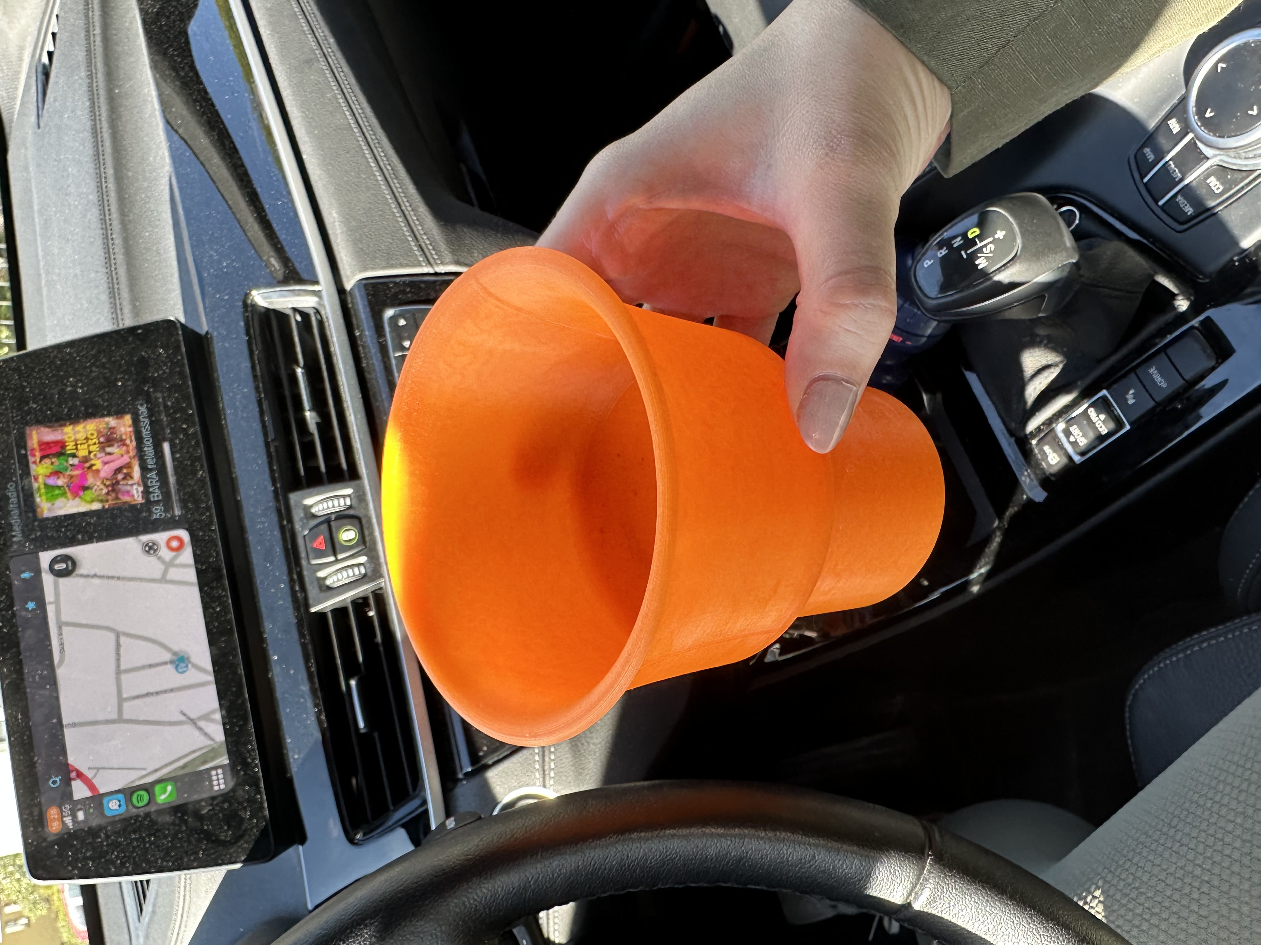 Bigger car cup holder for Fellow Move by tples | Download free STL ...