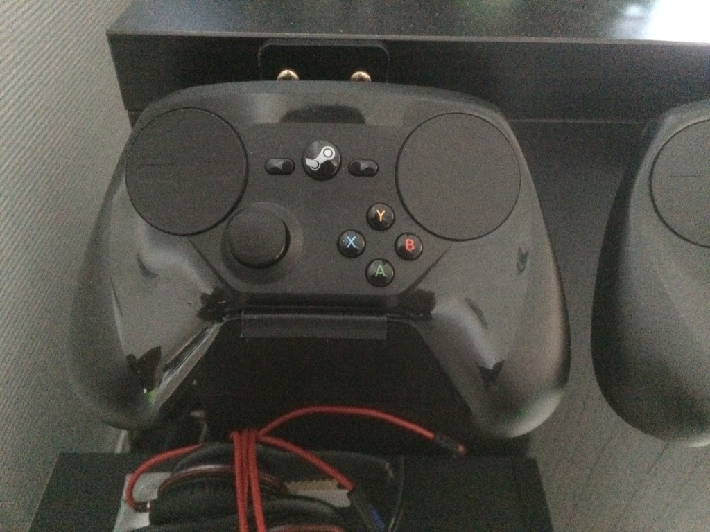 Wall bracket for steam controller