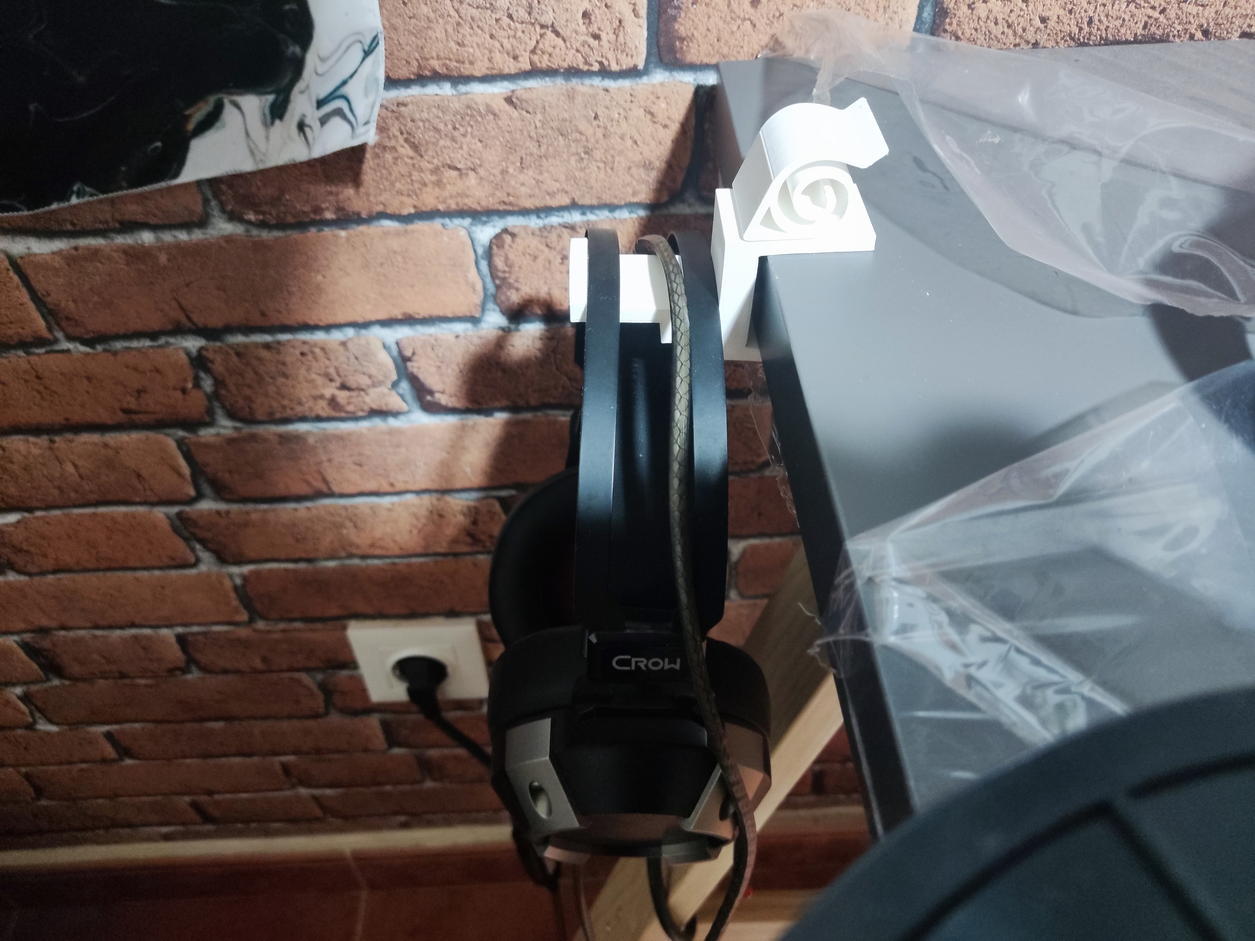 Soporte cascos borde de mesa,Naruto
