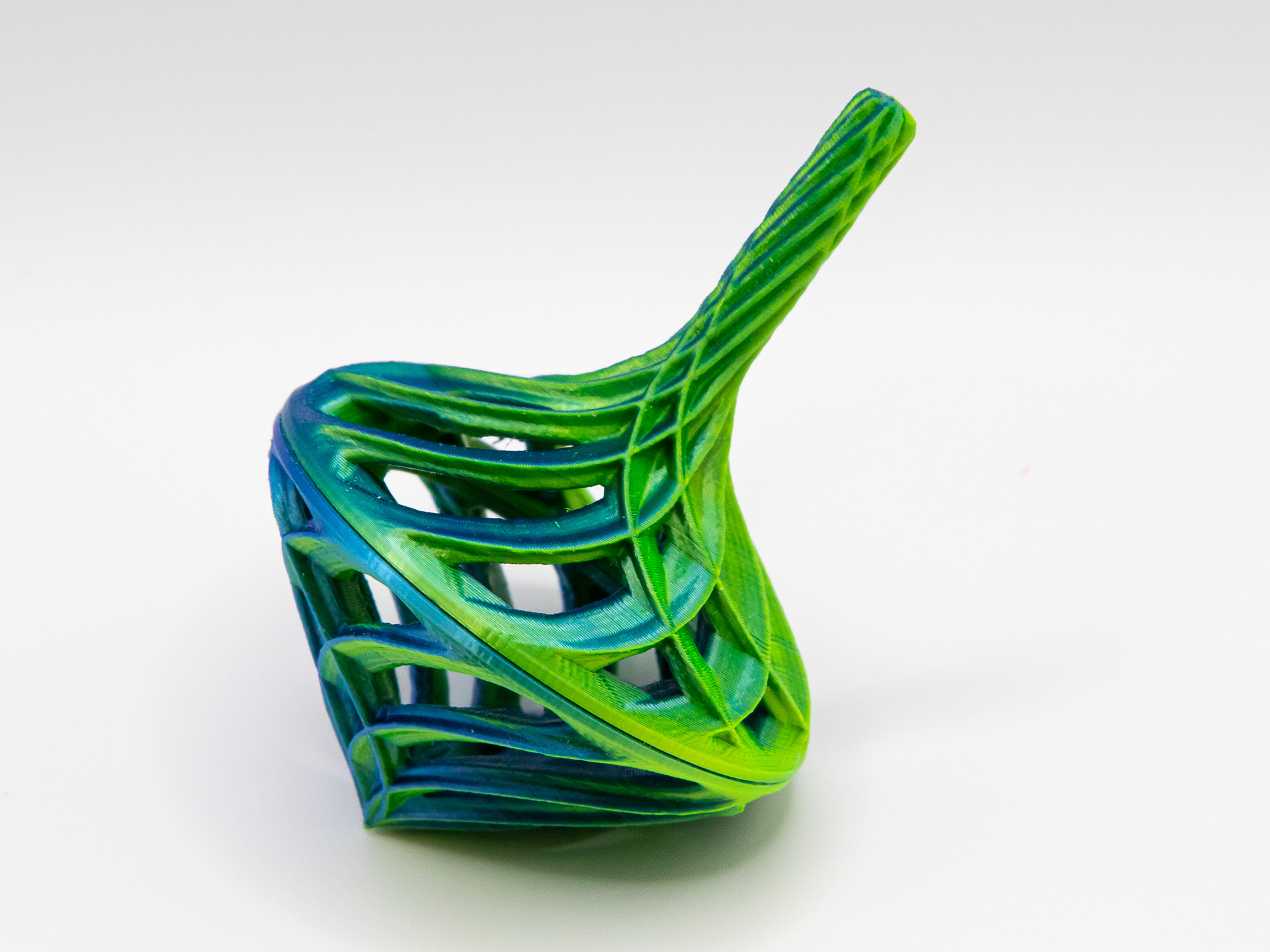 Counterswirl Top
