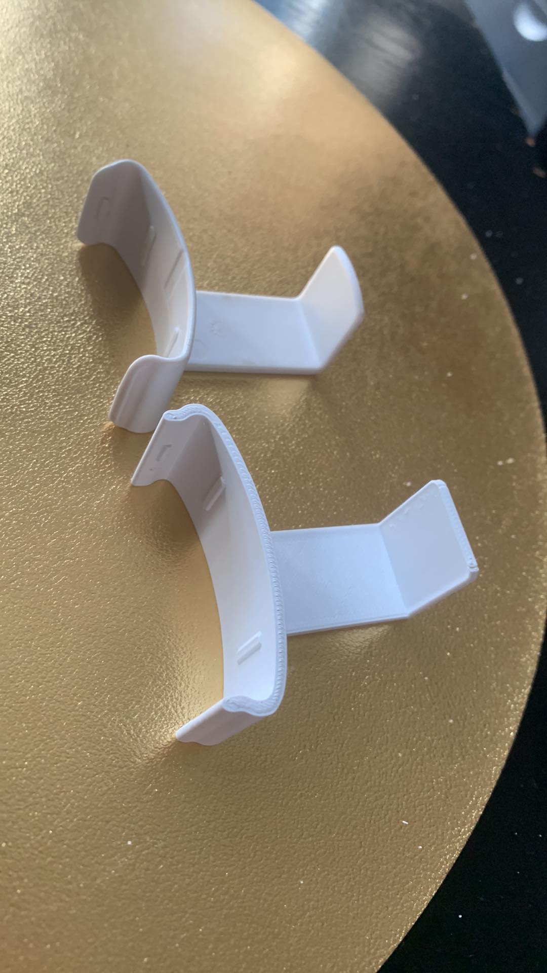 Adjustable bed remote control holder by Ag Lank Download free STL