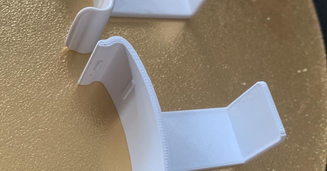 Adjustable bed remote control holder by Ag Lank Download free STL