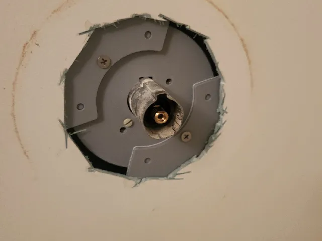 Shower/tub valve backer
