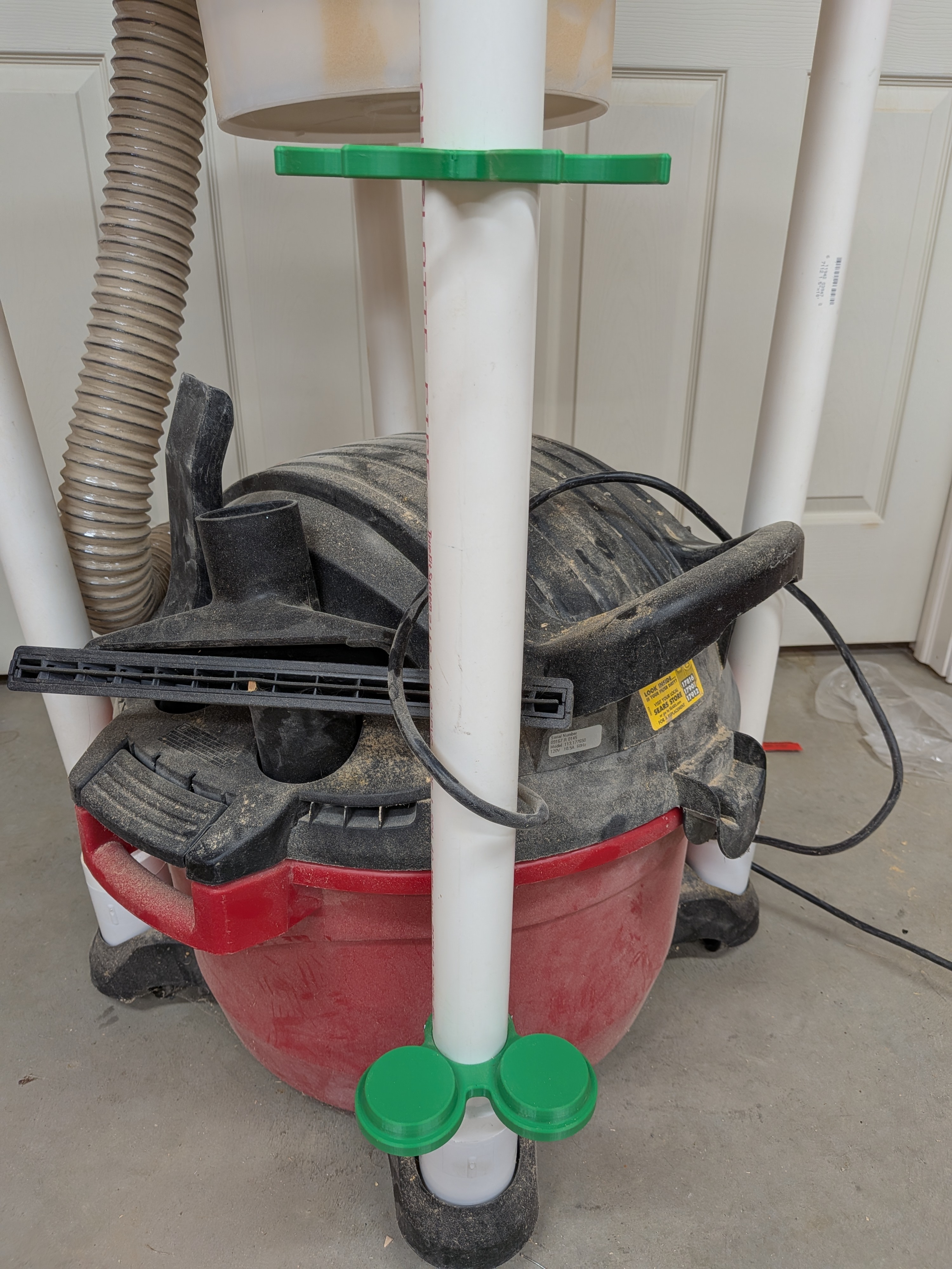 Parametric Wet/Dry Vacuum Accessories Holder