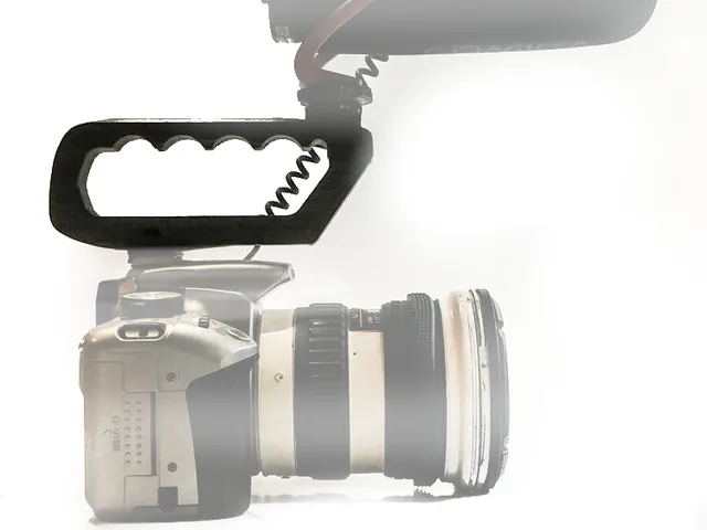 HOT SHOE CAMERA HANDLE (V2 update)