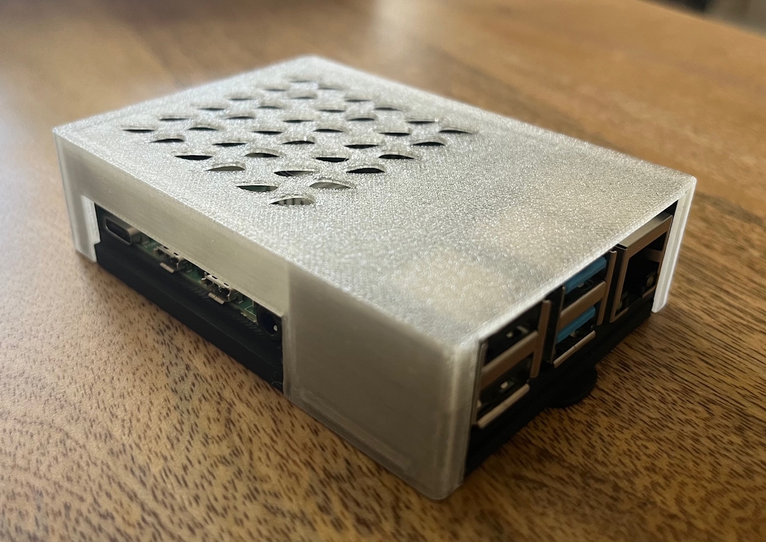 Compact Raspberry Pi 4 Case — thumbnail 3