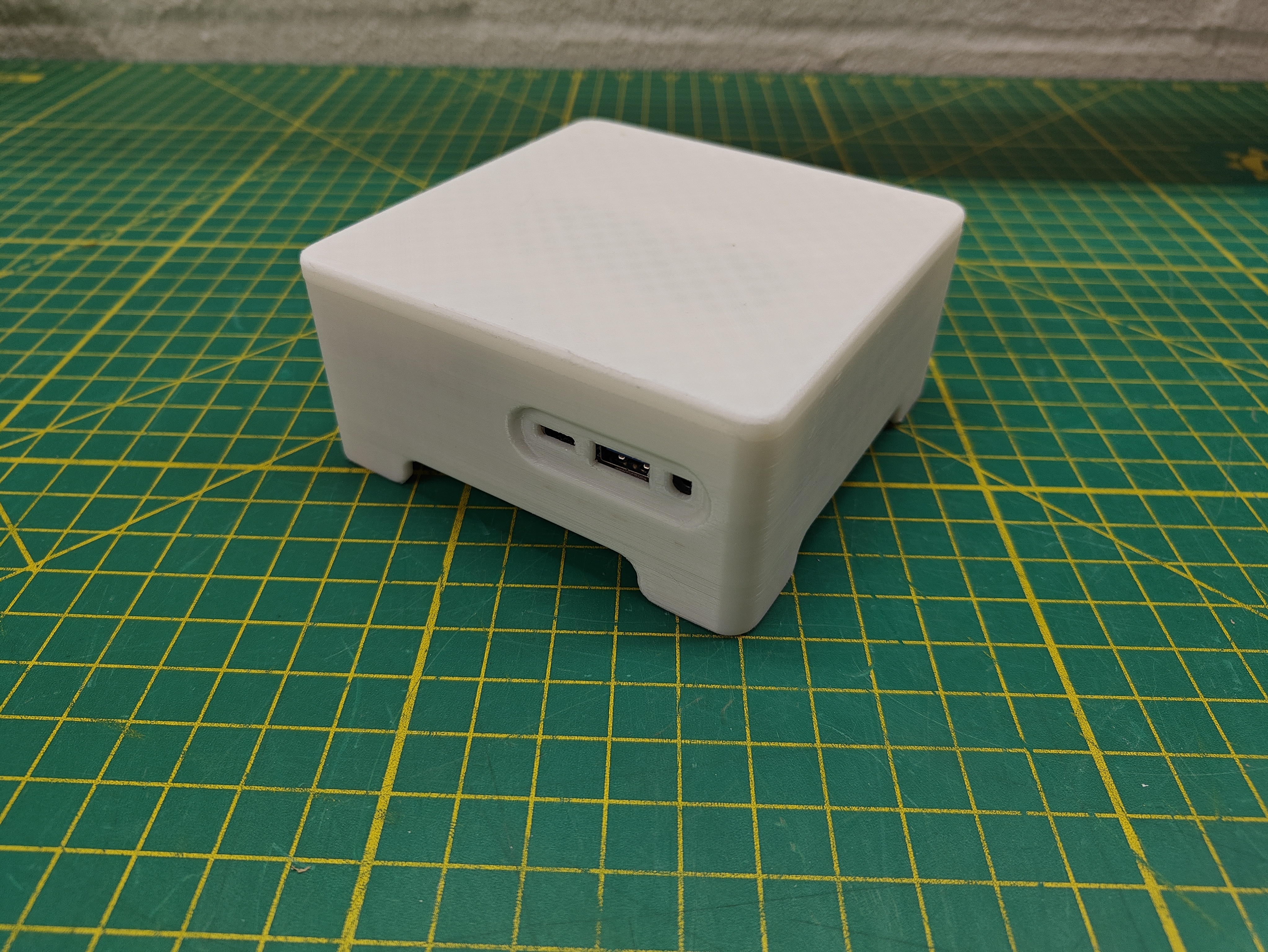 ASRock Beebox shell — thumbnail 2