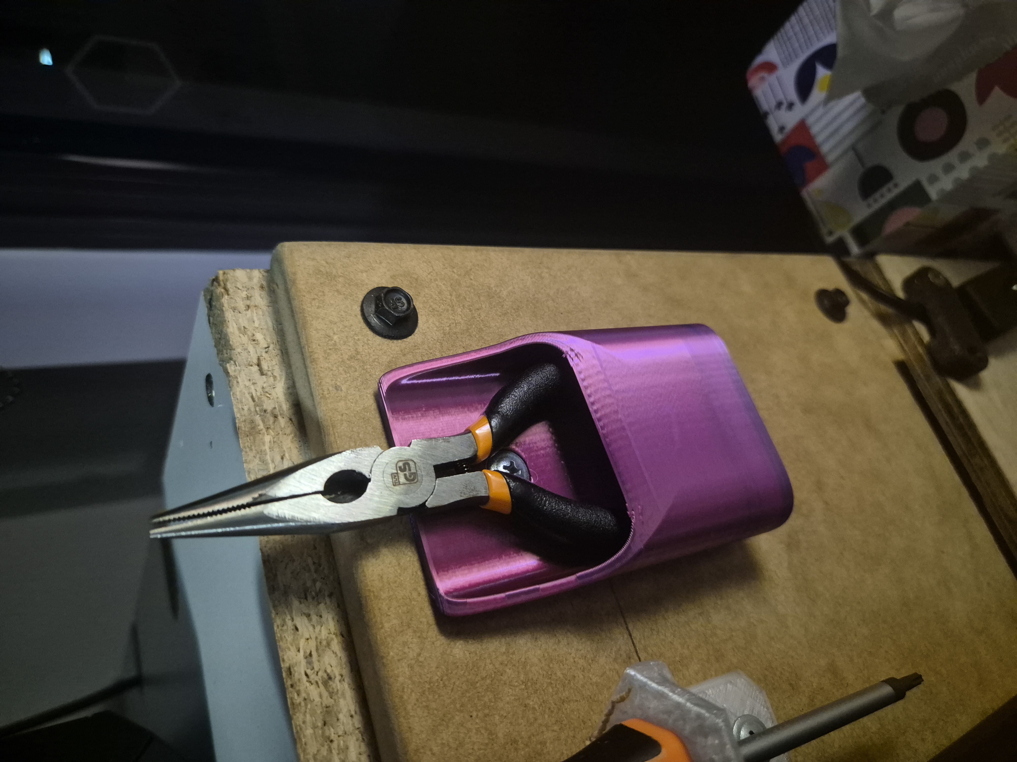 Micro plier holder (Works with Prusa pliers)