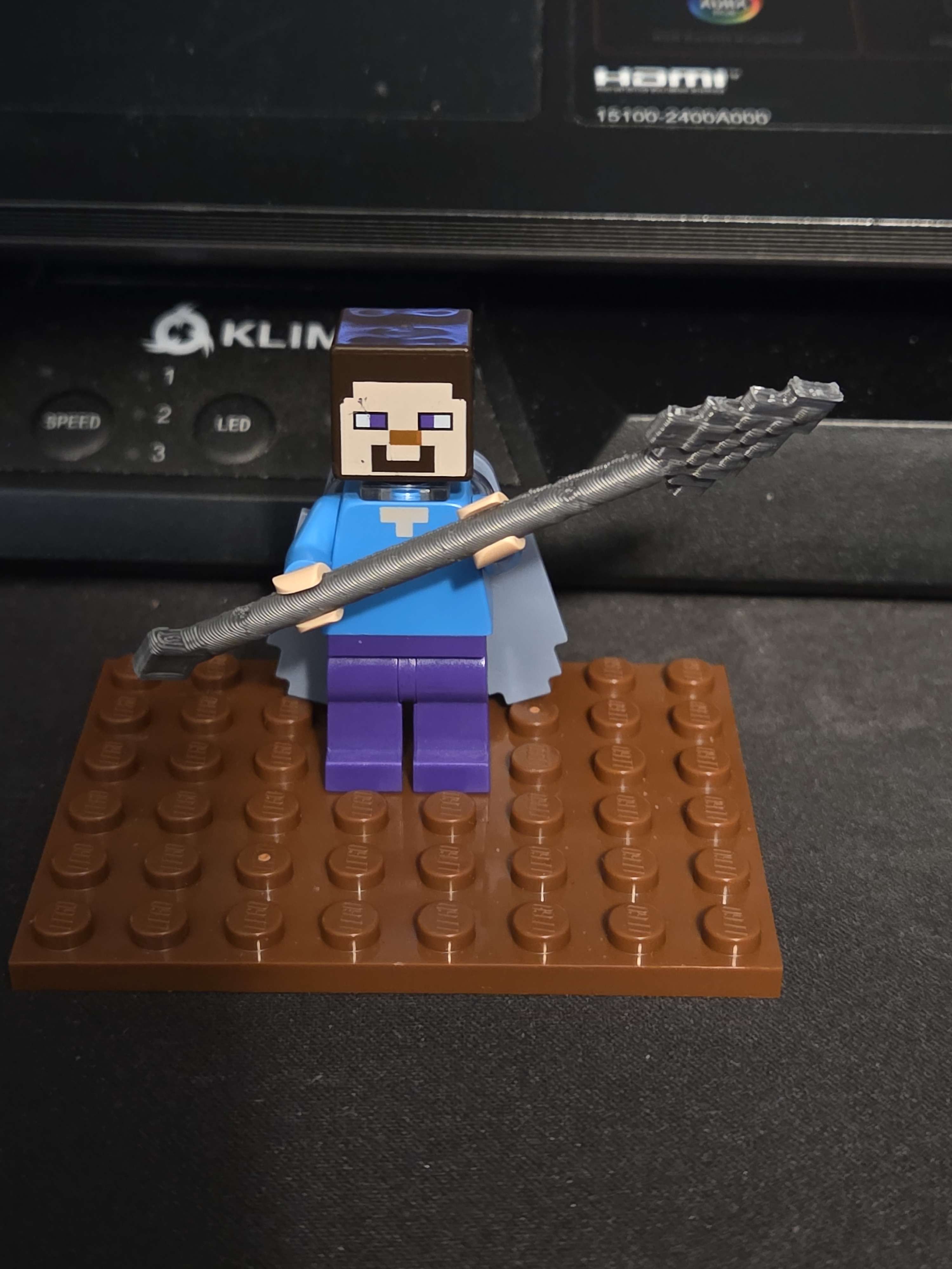 Miniatura 2 do modelo 3D LEGO Minecraft Compatible Spear