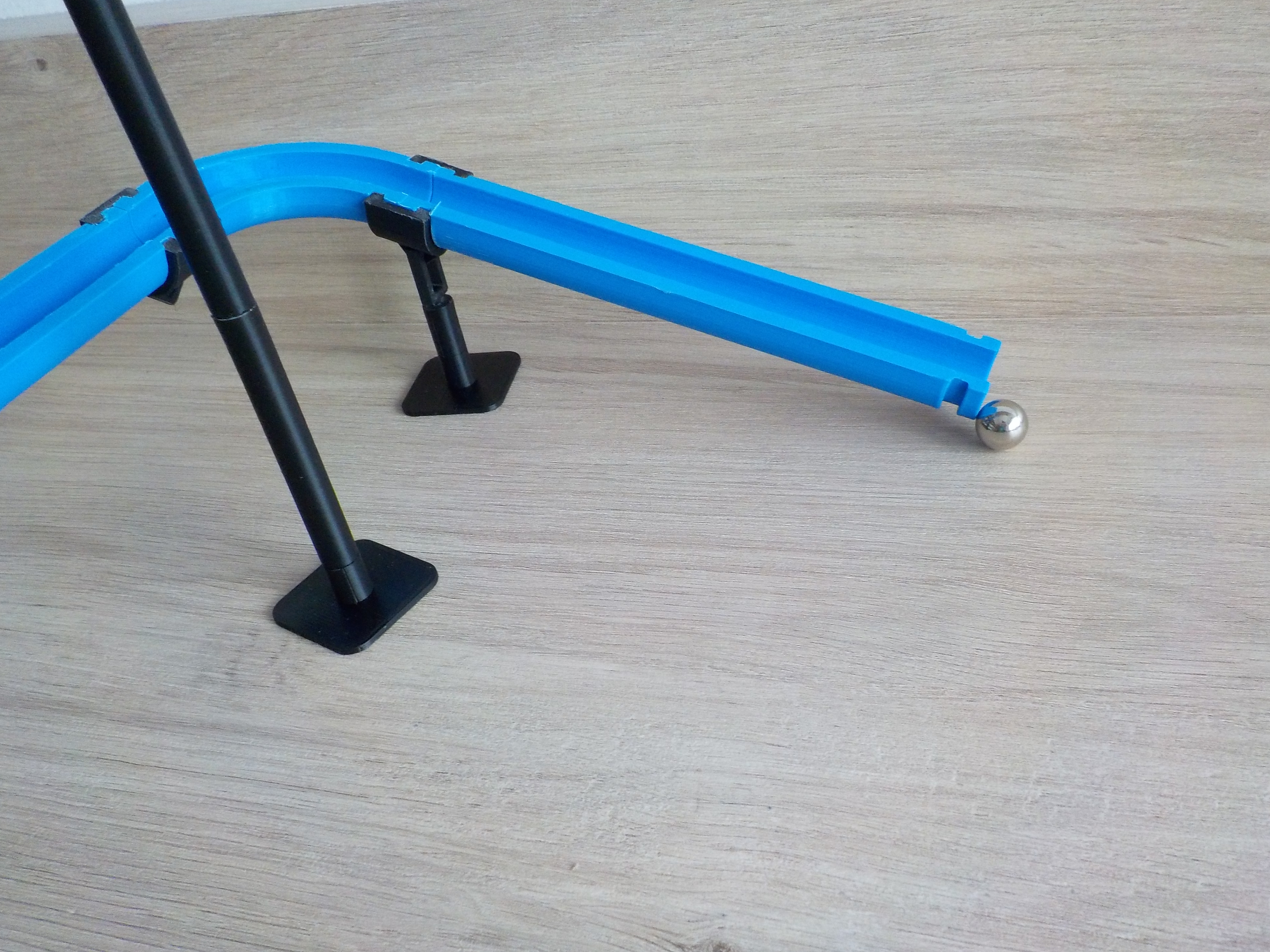 Miniatura 4 do modelo 3D Parametric marble run