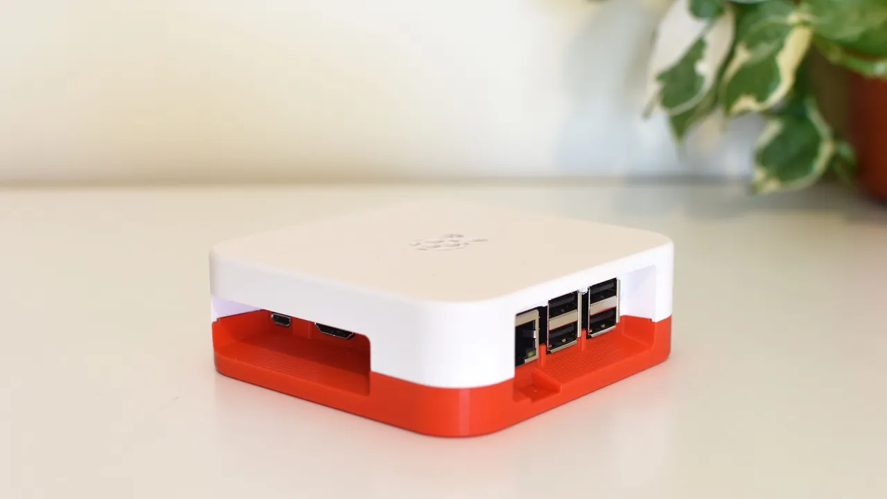 Raspberry Pi 2/3/3B+ case with power button and oled display by ThatGuy ...