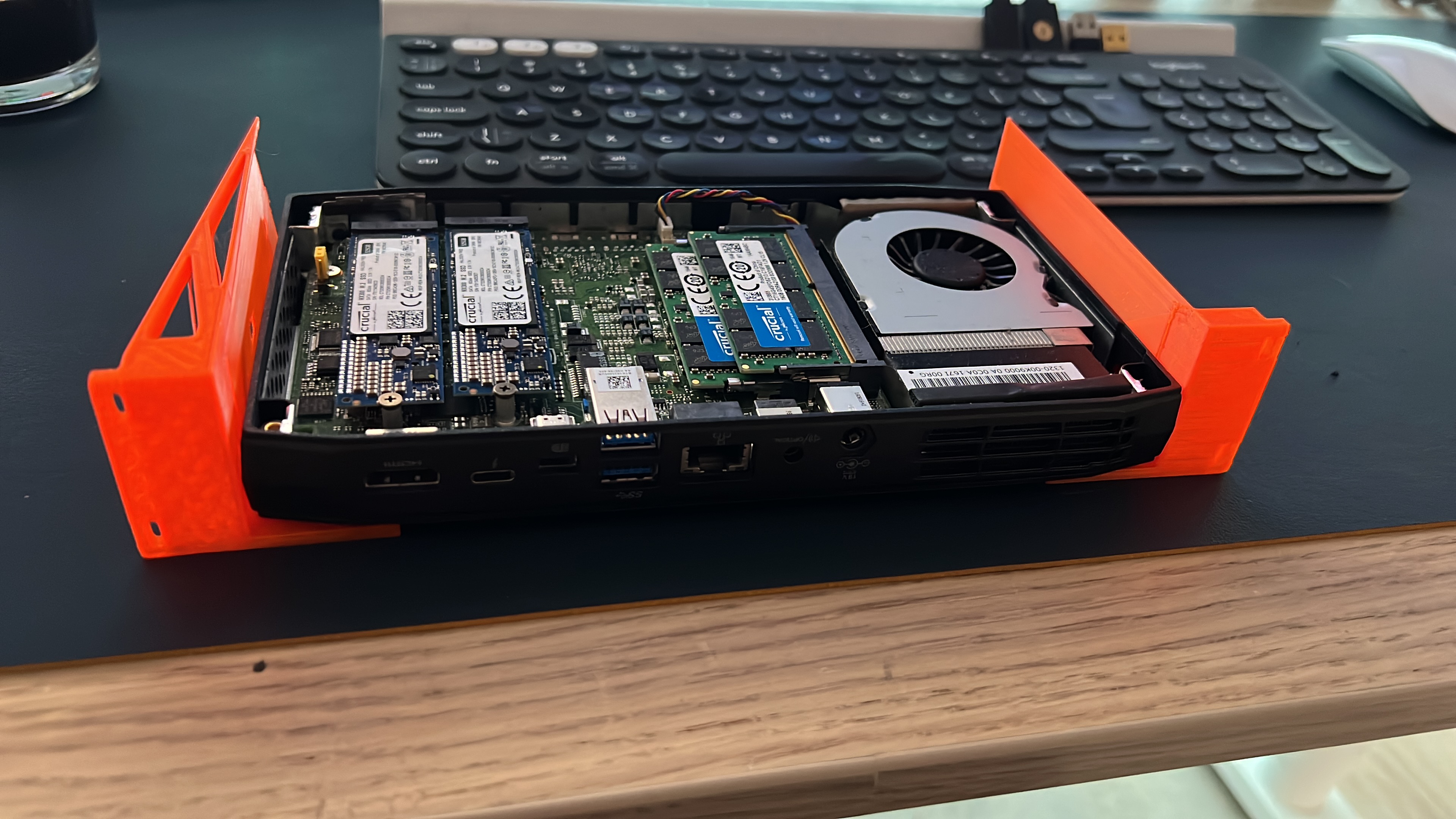 Intel Skull Canyon (NUC6i7KYK) 10" Rack mount option