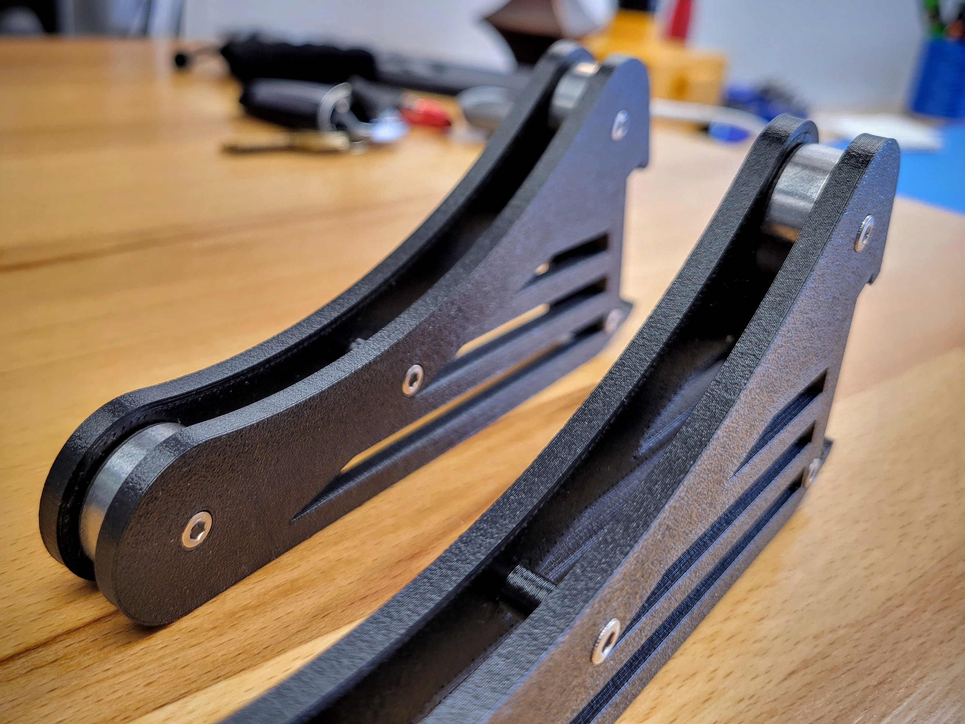 prusa-i3-series-spool-holder-2kg-and-3kg-spool-compatible-by-georgag