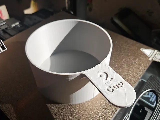 2 Cup Measuring Cup
