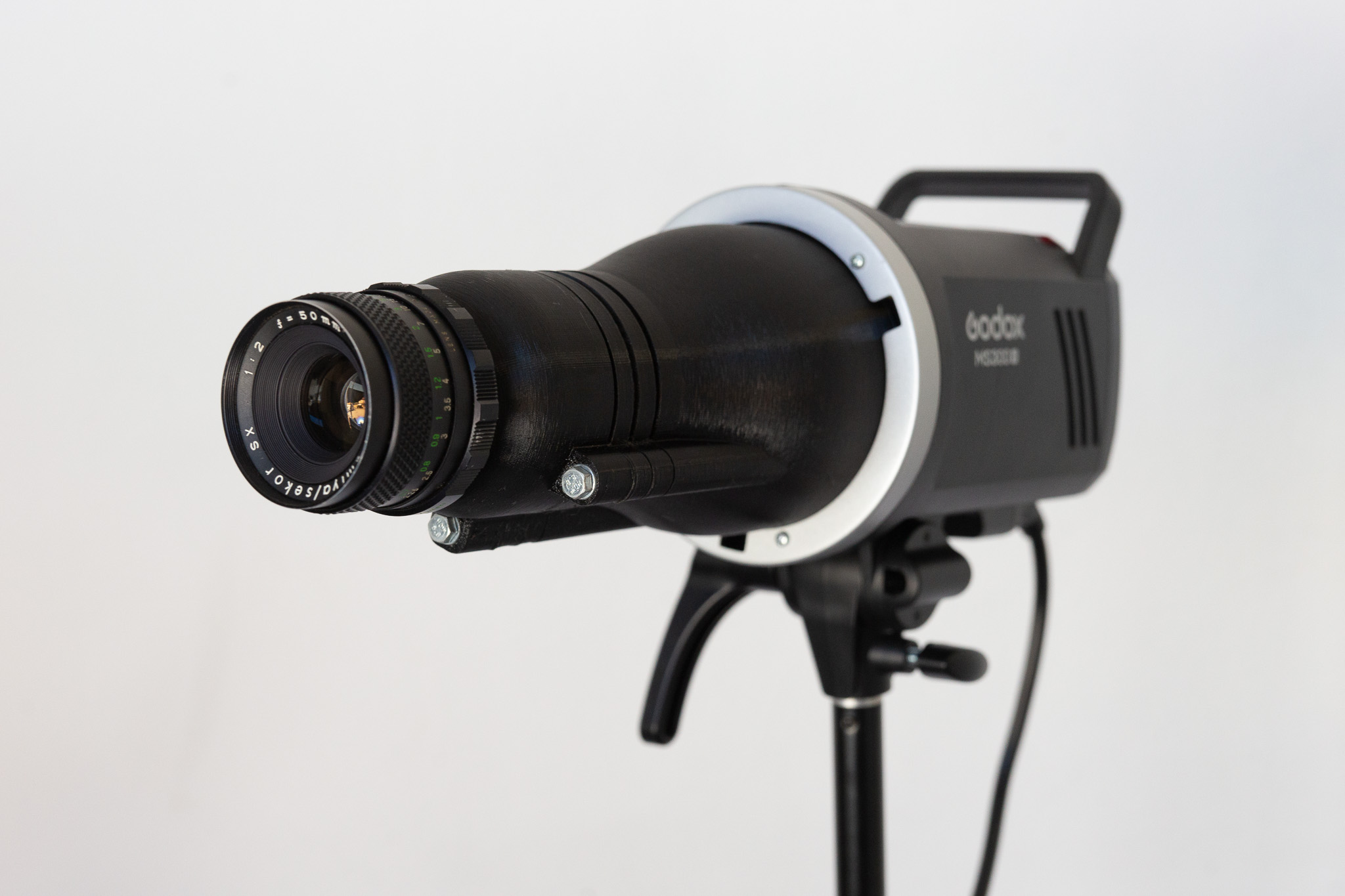 GoBo projector for Bowens mount flash (Godox MS300V)