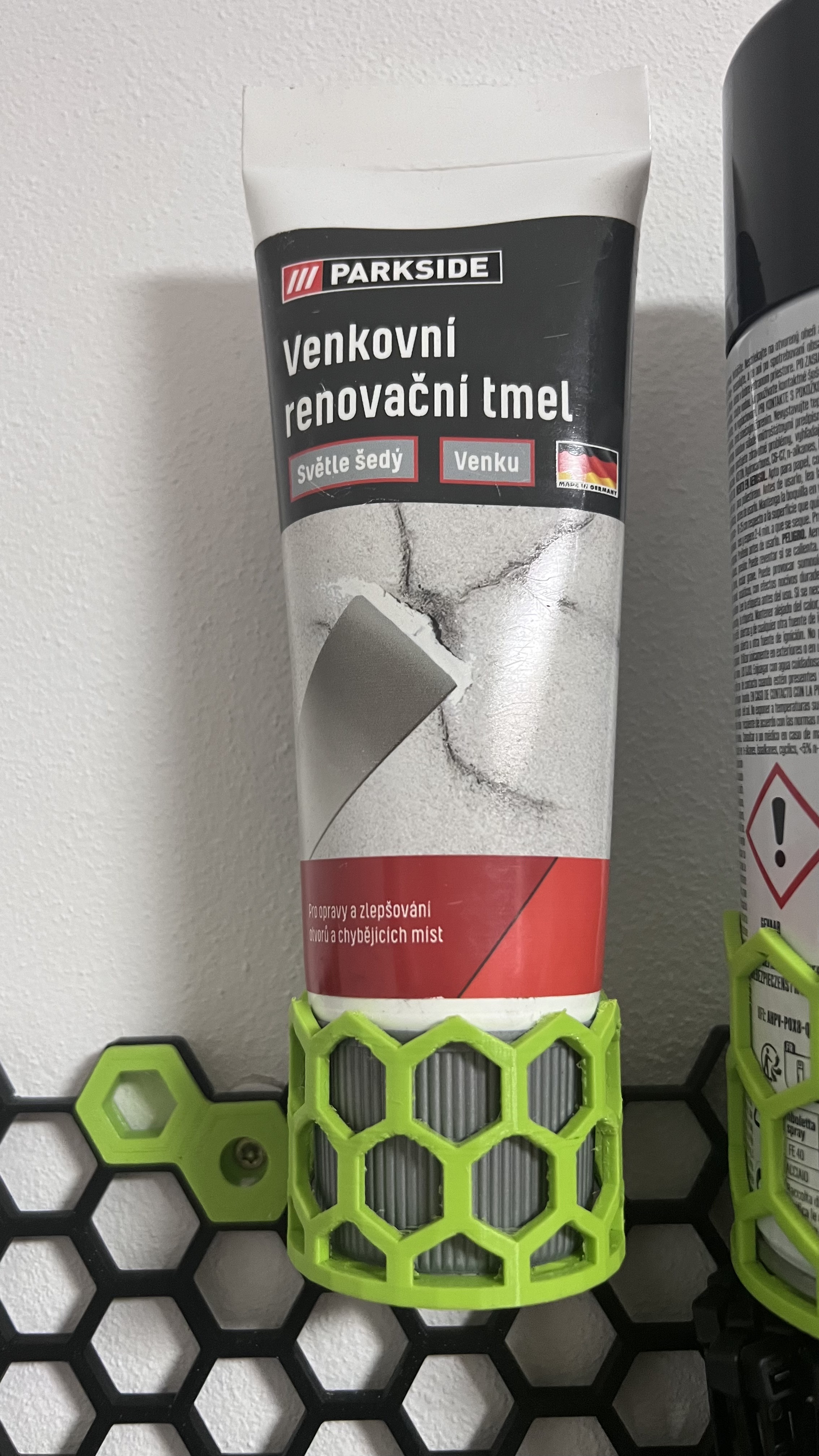 Spray/can holders v2