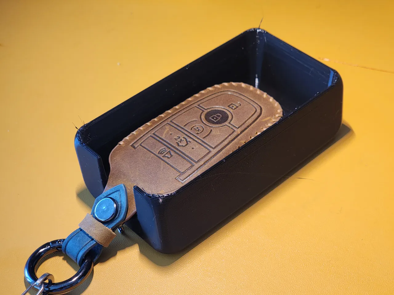 Ford Key fob dashe by R@UAE | Download free STL model | Printables.com