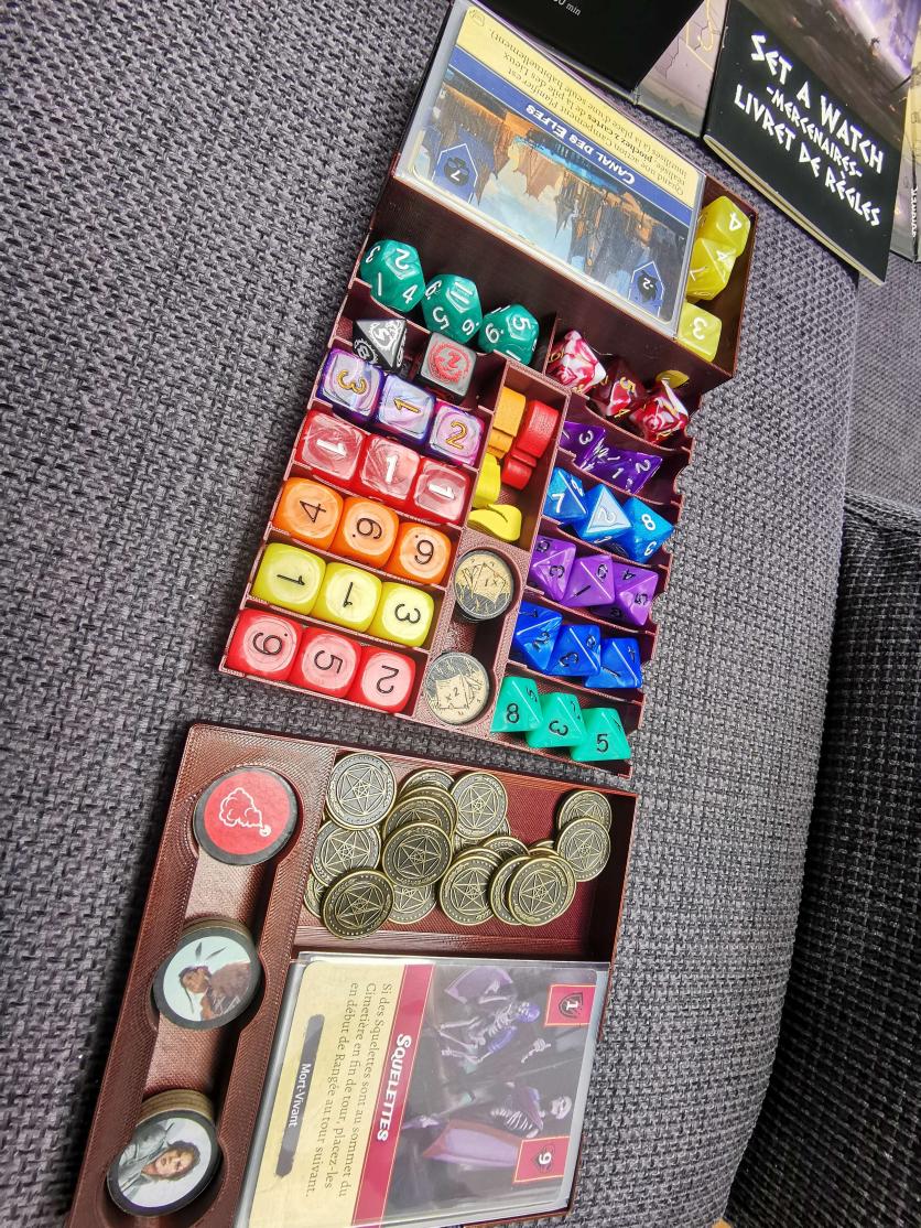 Set a Watch Deluxe  + Set a Watch Swords of the coin + Outriders