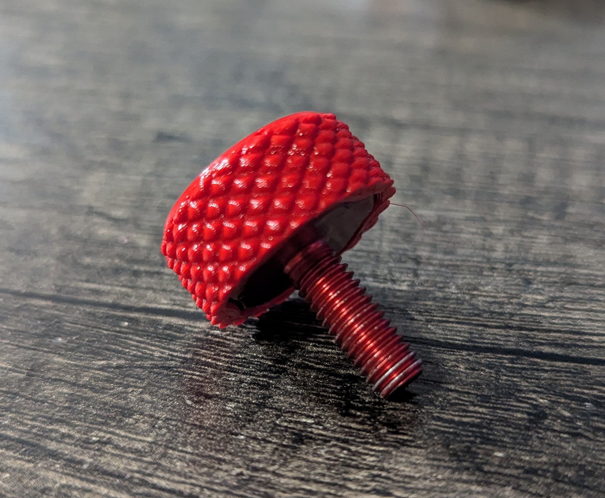 M6 Pentalobe Thumbscrew Knurled Cover