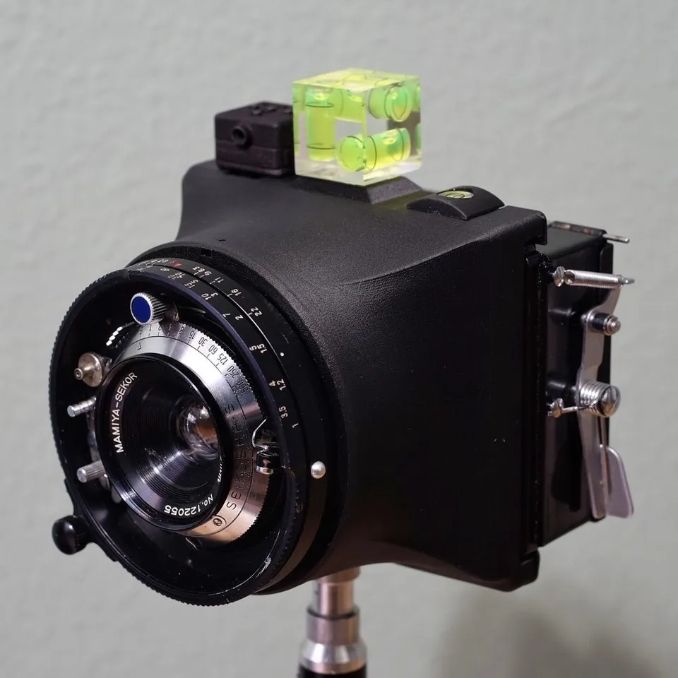 Ligero69 Camera Body for Mamiya Press lens M-mount roll/cut film