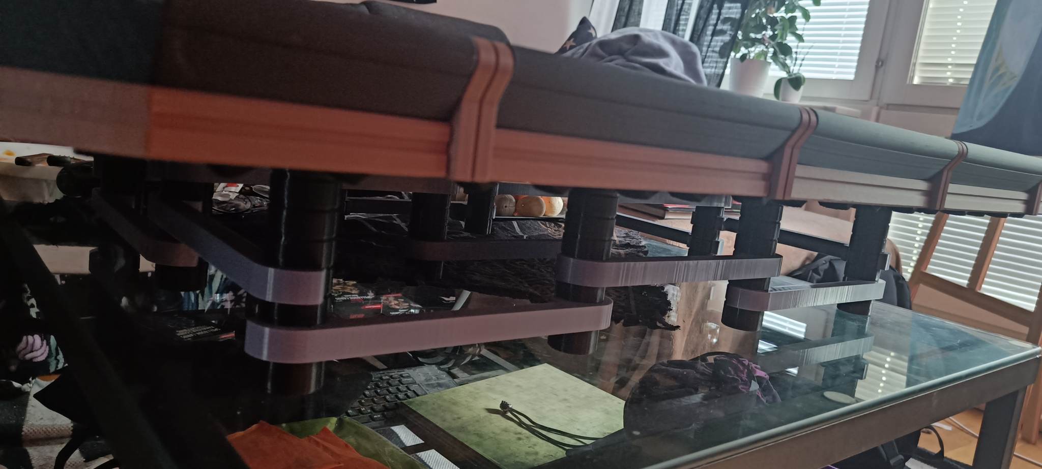 Brackets for stagetop table