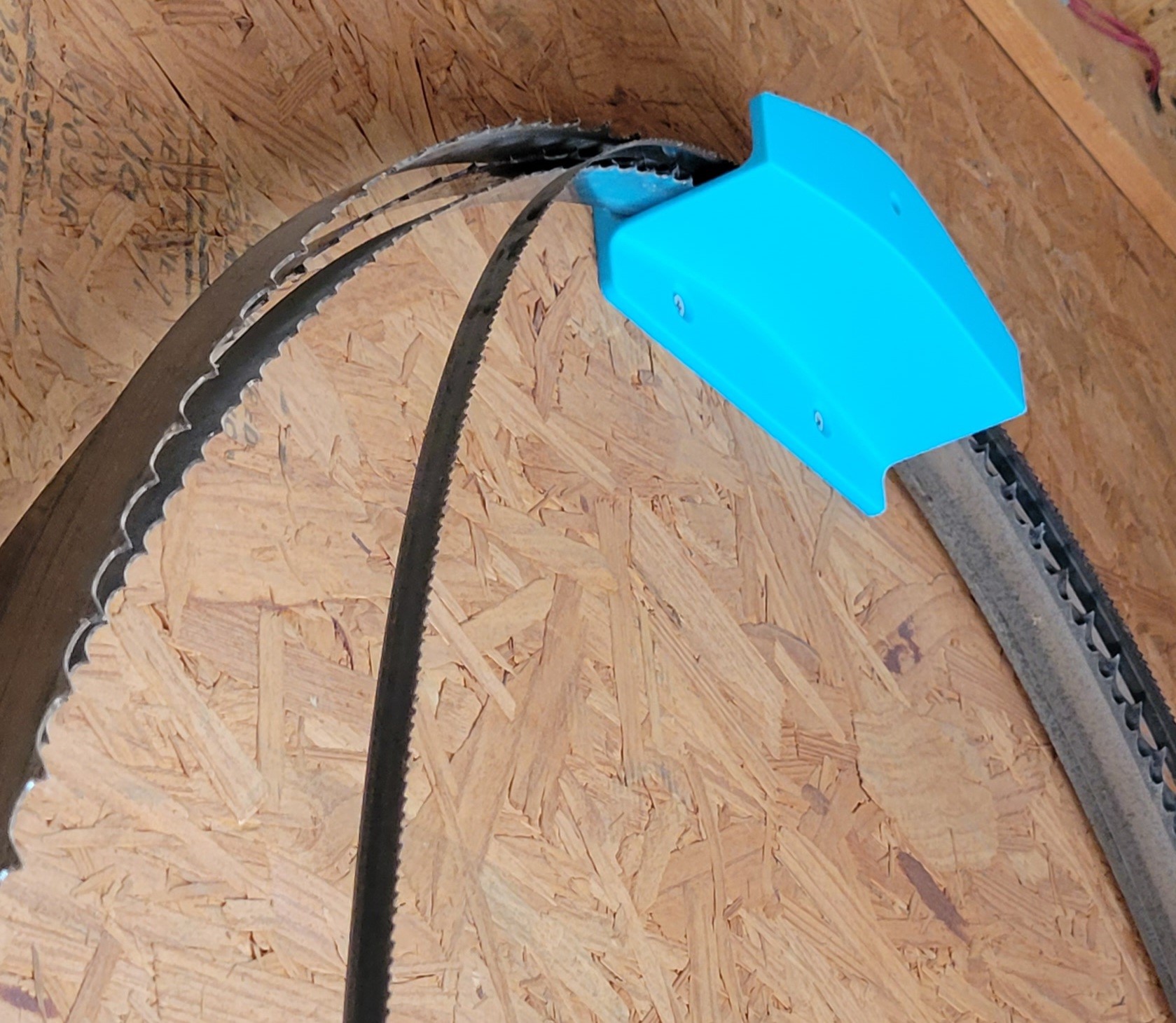 Bandsaw Blade Hanger
