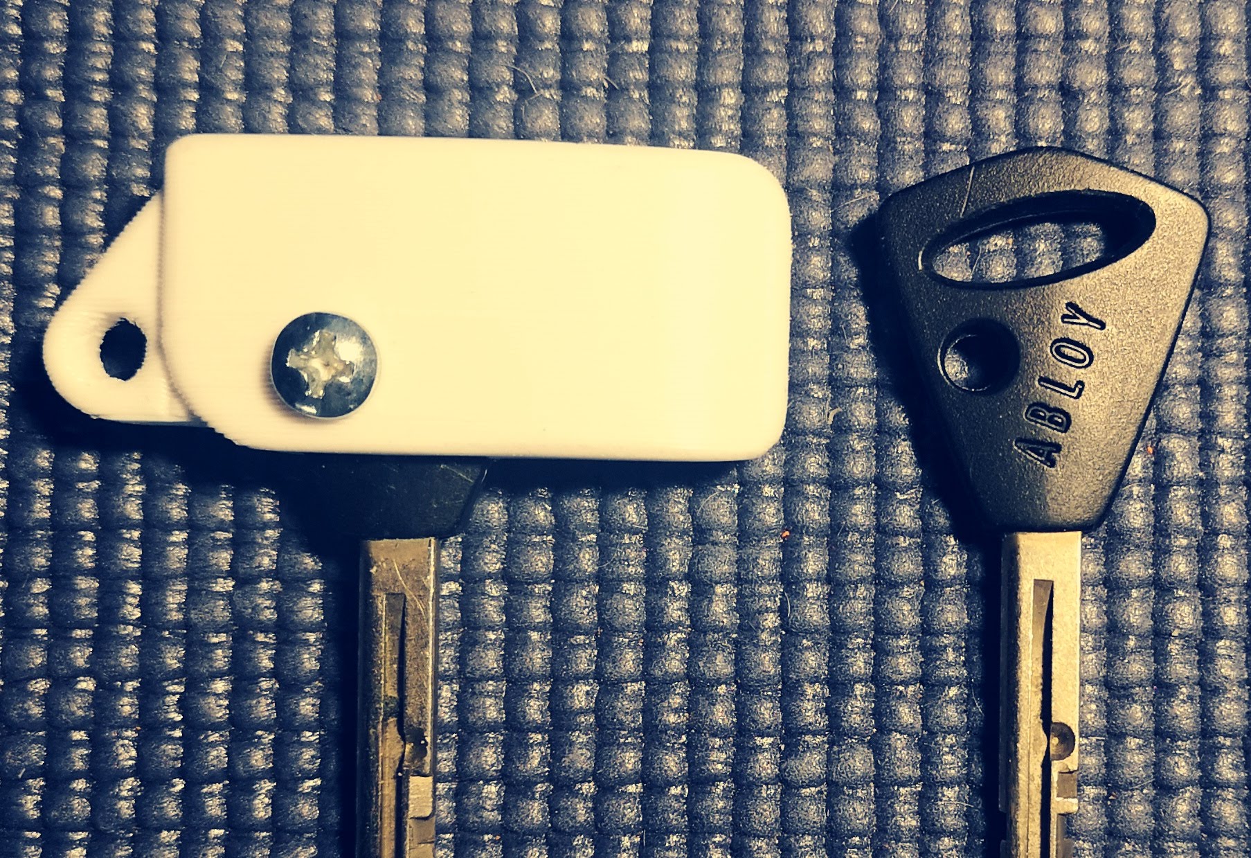 Key handle for Abloy EXEC key