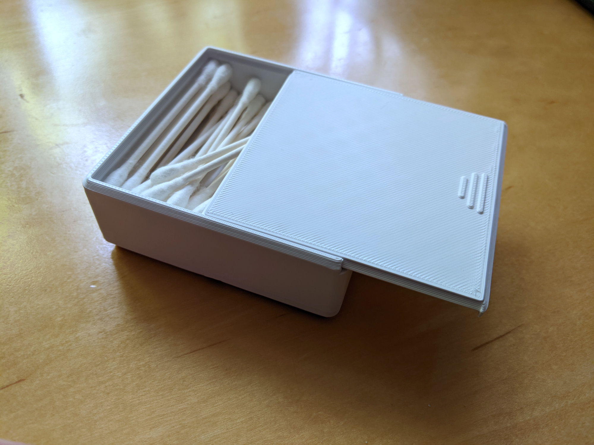 Gridfinity qtip box with sliding lid