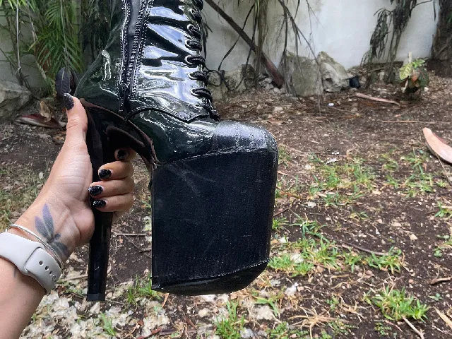 Covers for 7.5 inches pleasers shoes/boots