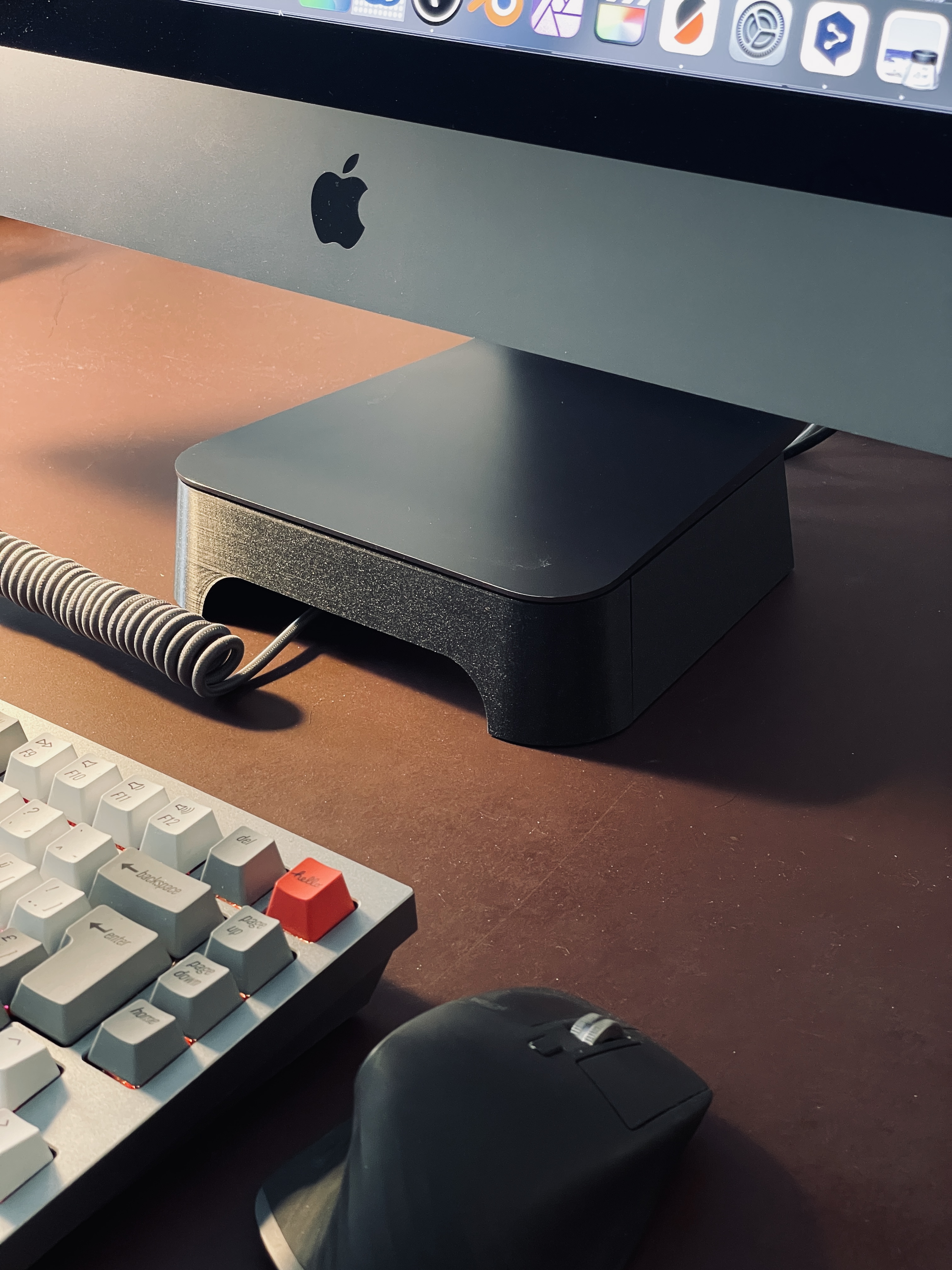 iMac 27" stand