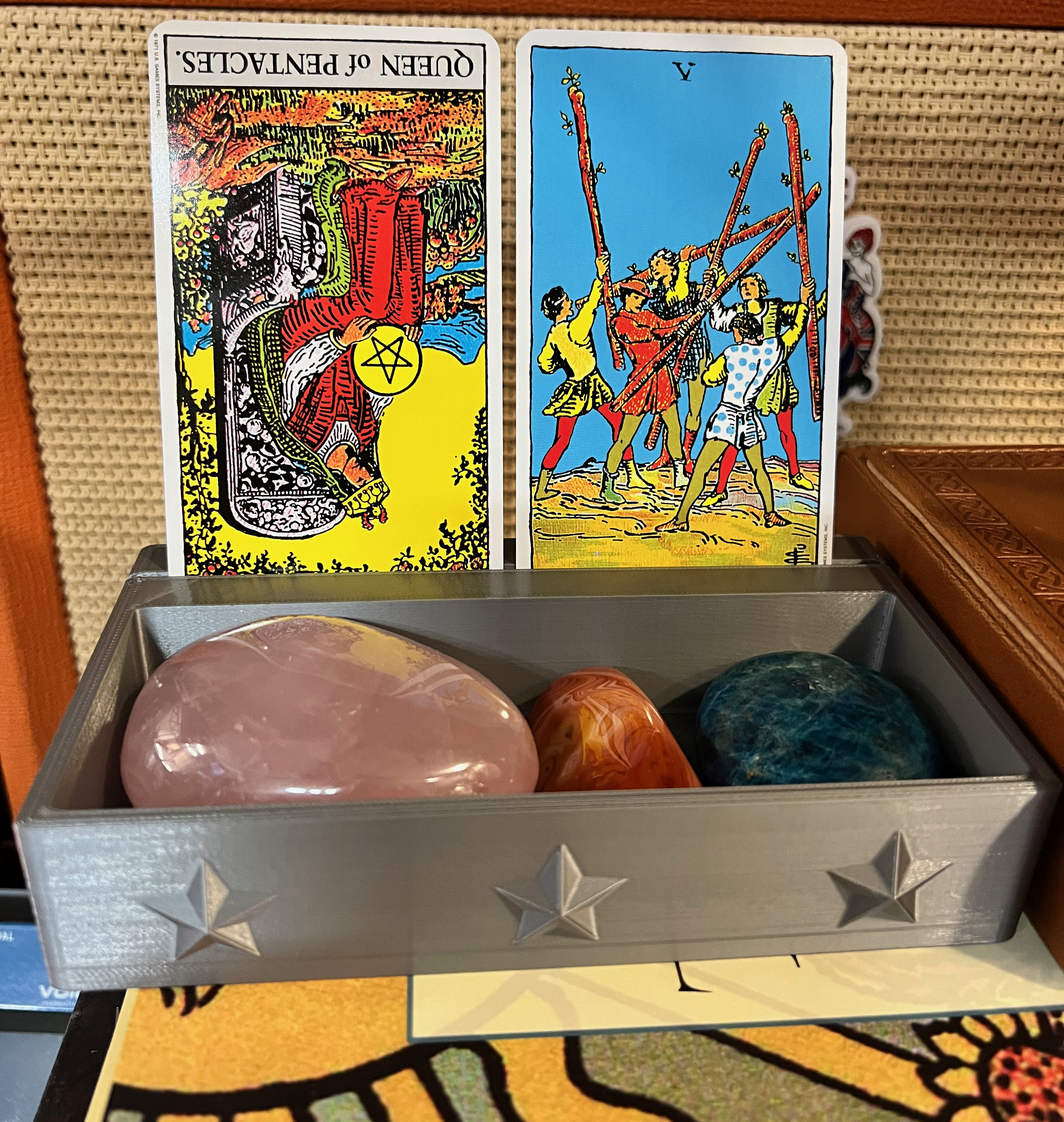 Tarot Card Stand
