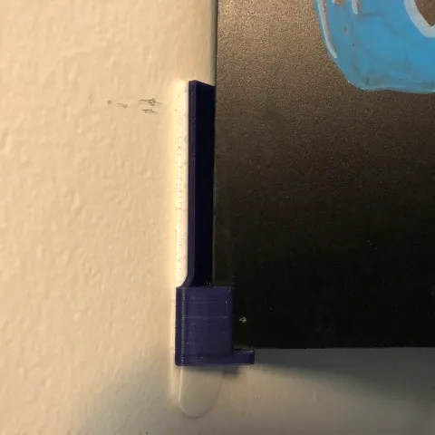 45 degree Bracket for mounting poster board