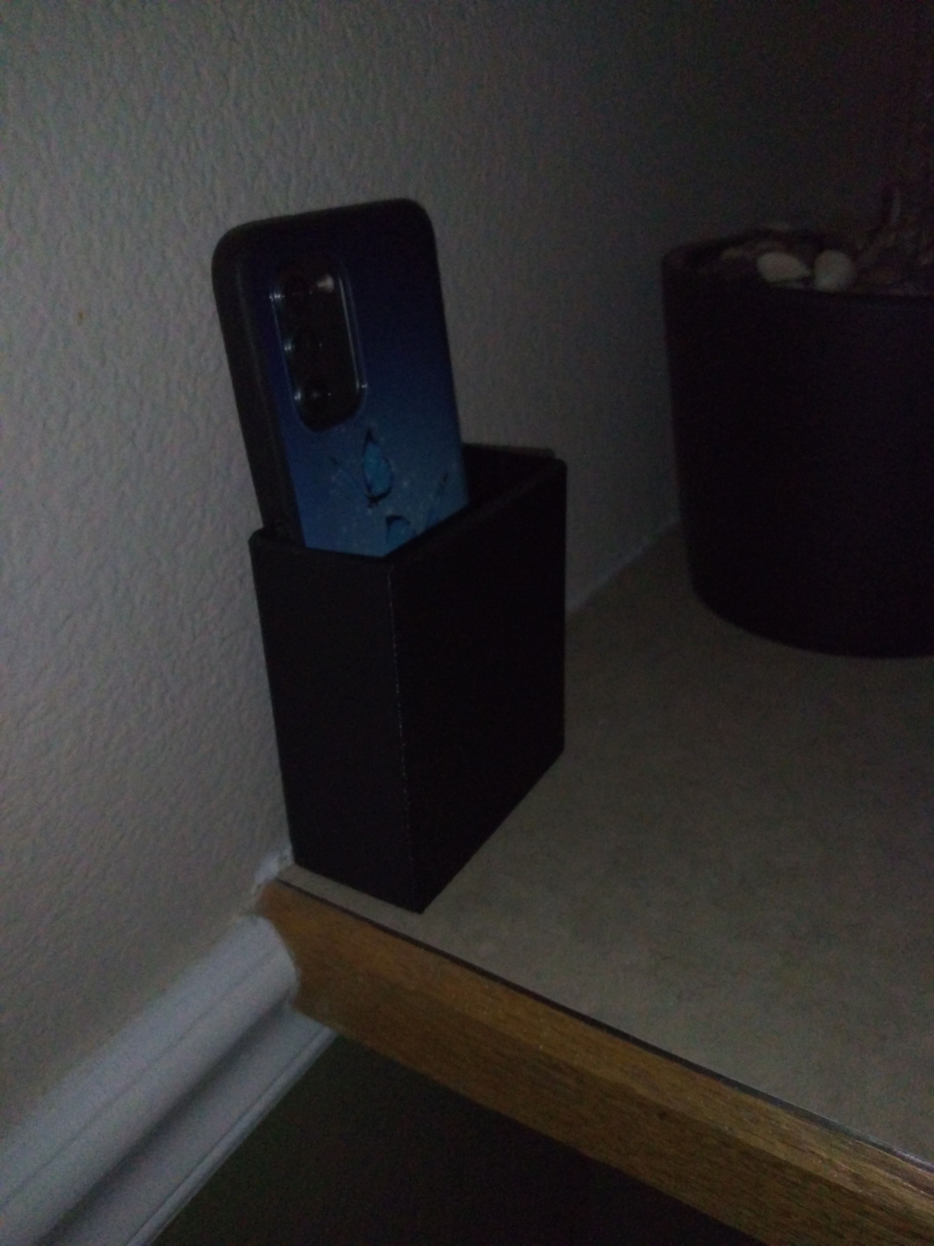 Phone Bin