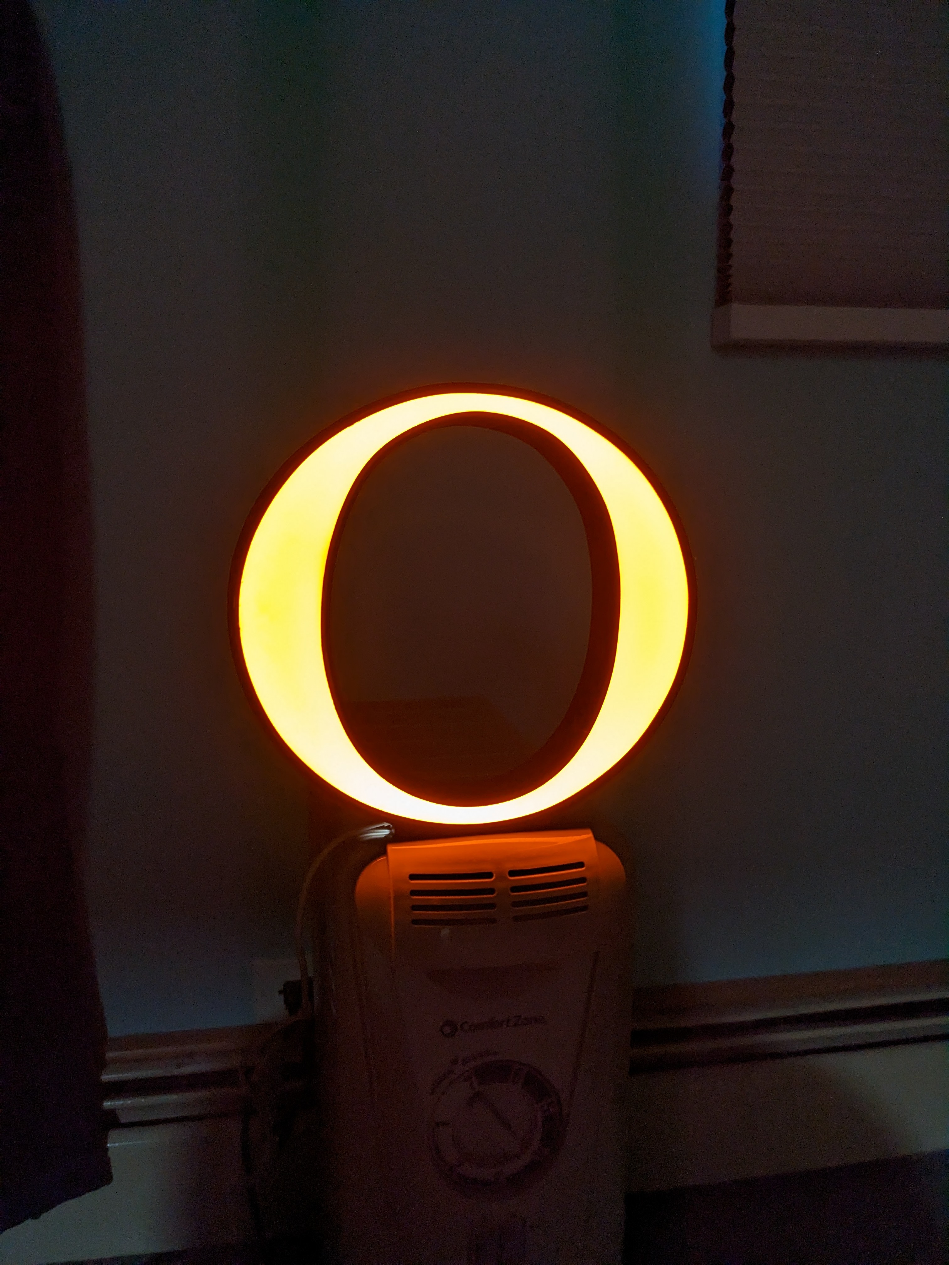 Orioles "O"  Light up sign
