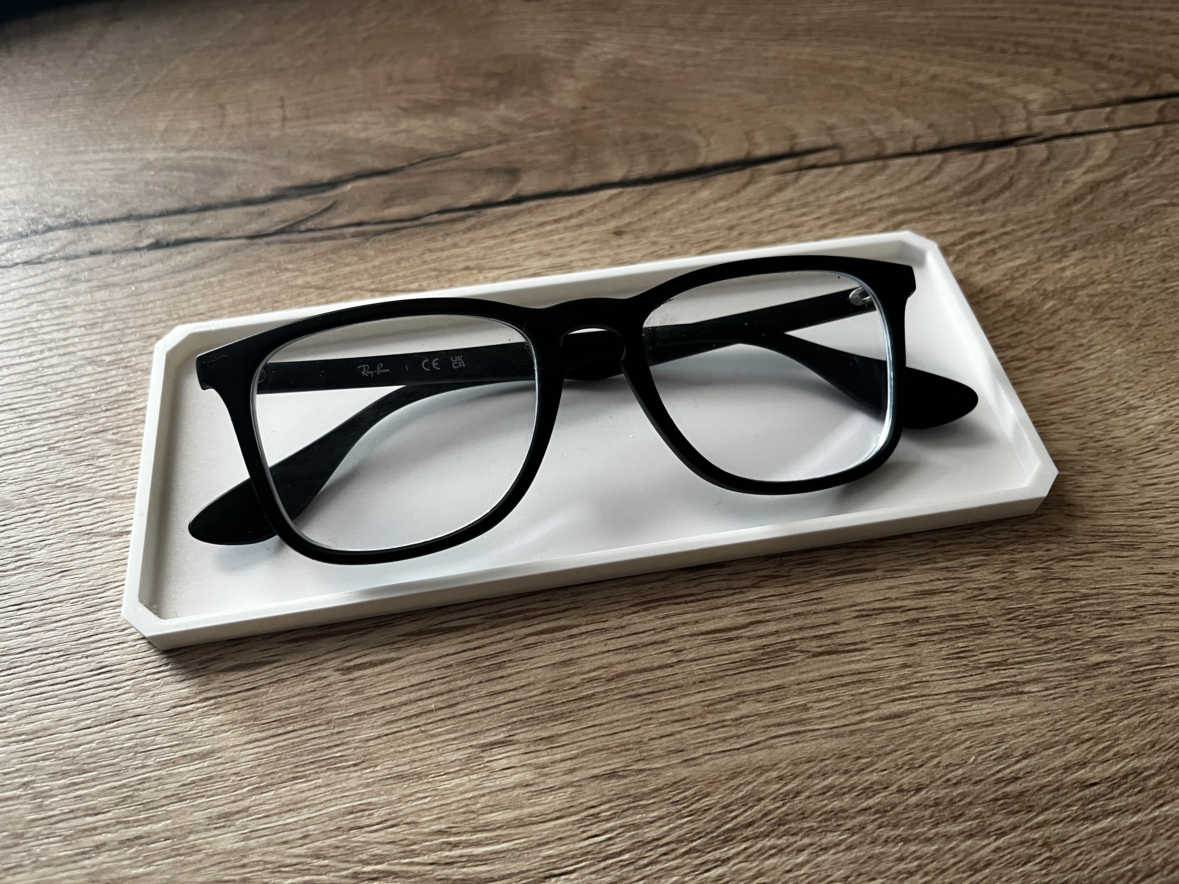 Glasses tray