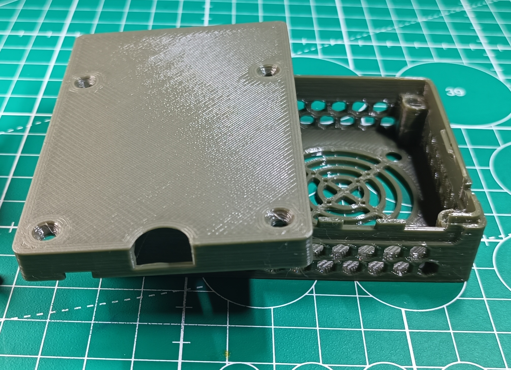 Raspberry Pi 4B case with 40mm fan von Kutilman Yuri | Kostenloses STL ...