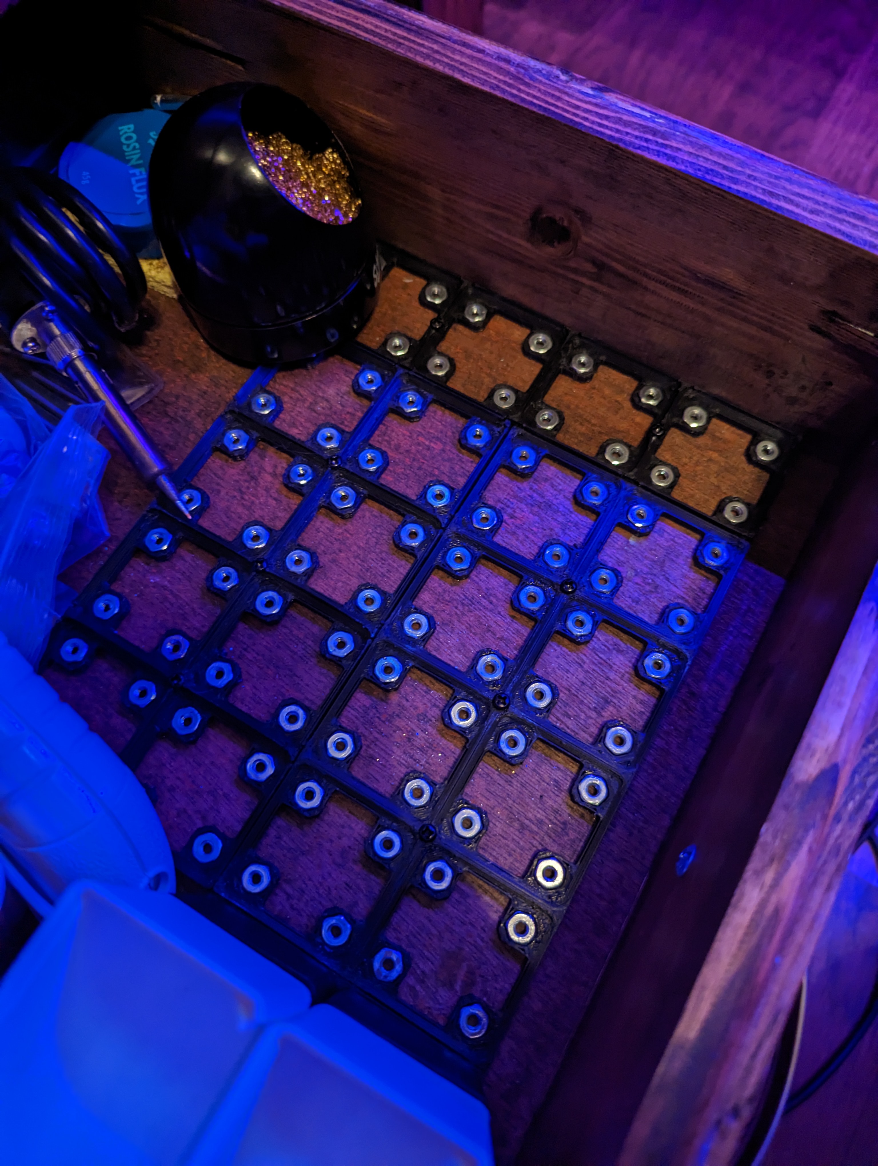 gridfinity-baseplate-with-6-32-nut-by-dominate4life-download-free-stl