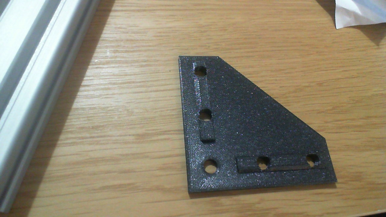 Corner plate for 2020 Extrusion